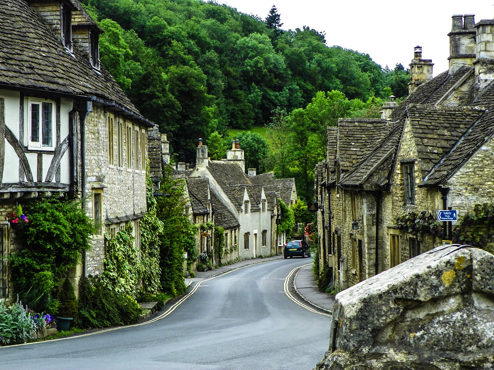 14 Merry Olde Towns That You Must Visit In England - Hand Luggage ...