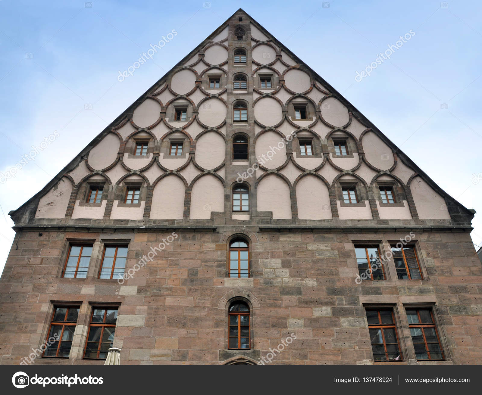 Old building in Nuremberg — Stock Photo © struvictory #137478924