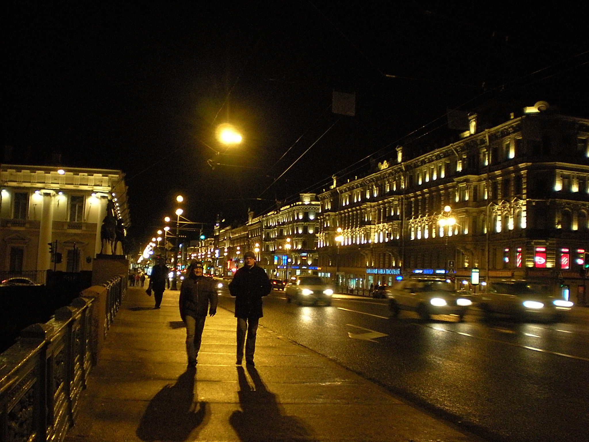 Night Buses in St. Petersburg - Liden & Denz