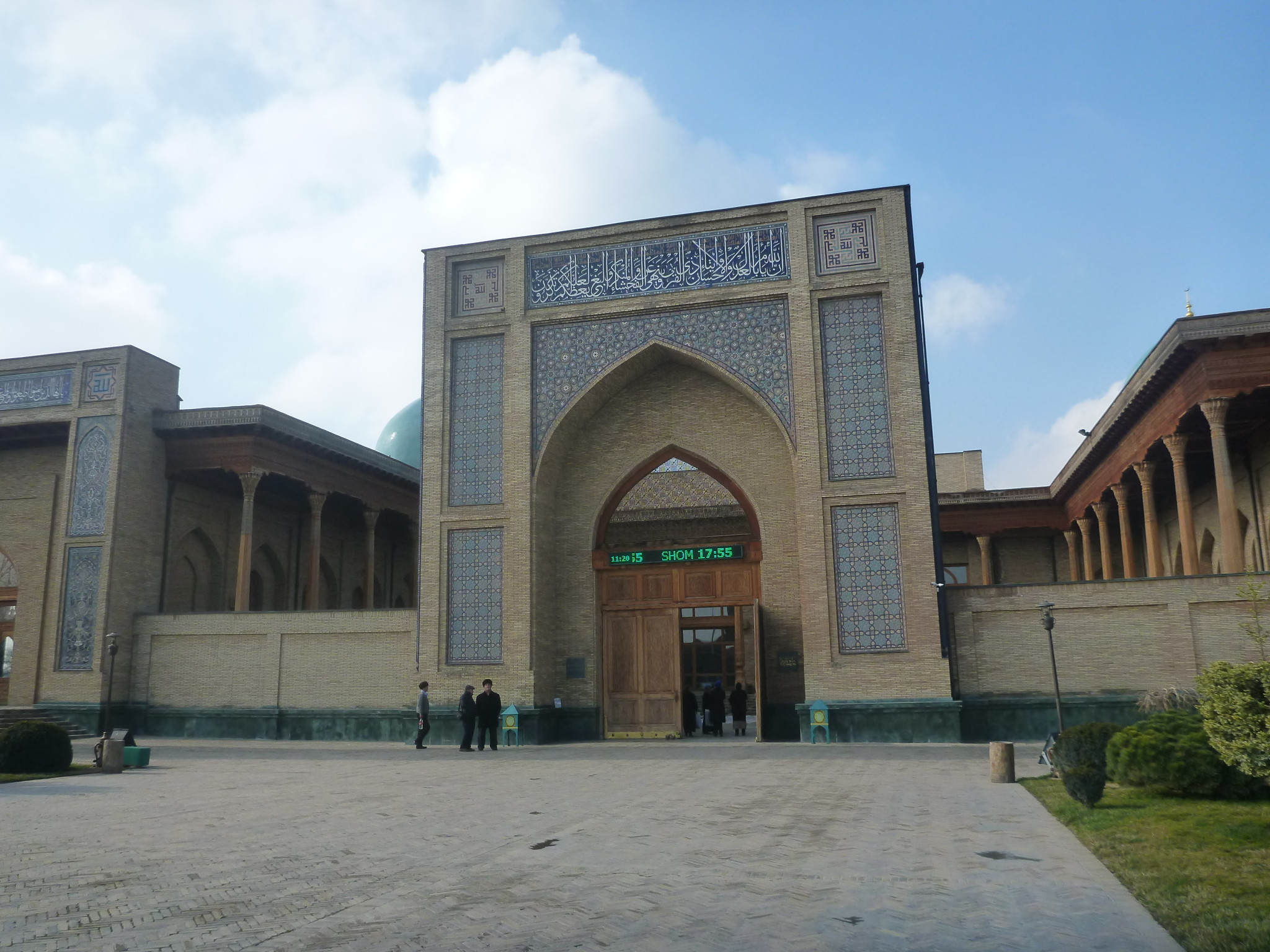 Backpacking in Uzbekistan: Textbook Top 8 Sights in Tashkent, the ...