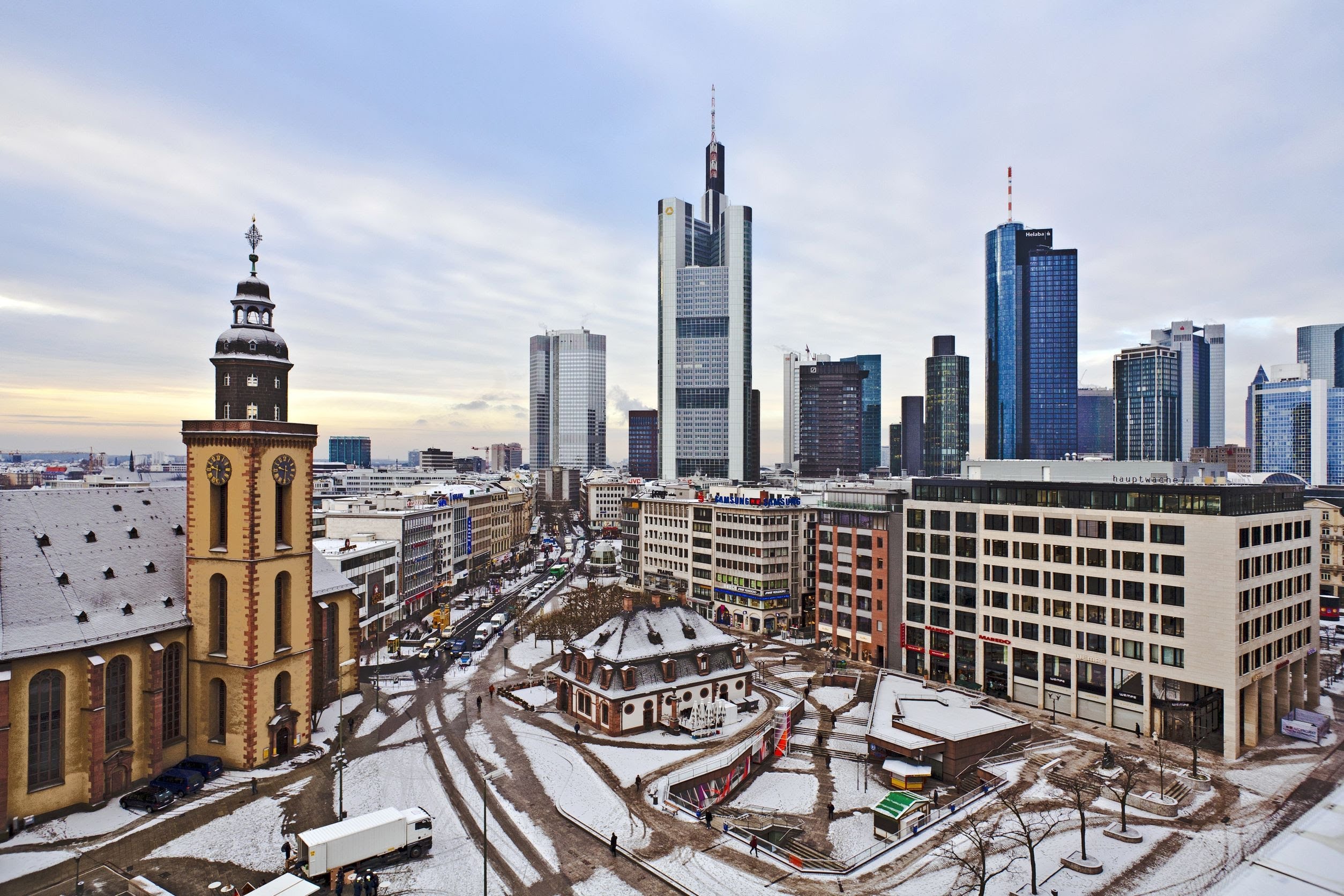 Frankfurt, Germany: Winter In The City-Only Sights & Sounds (1 ...