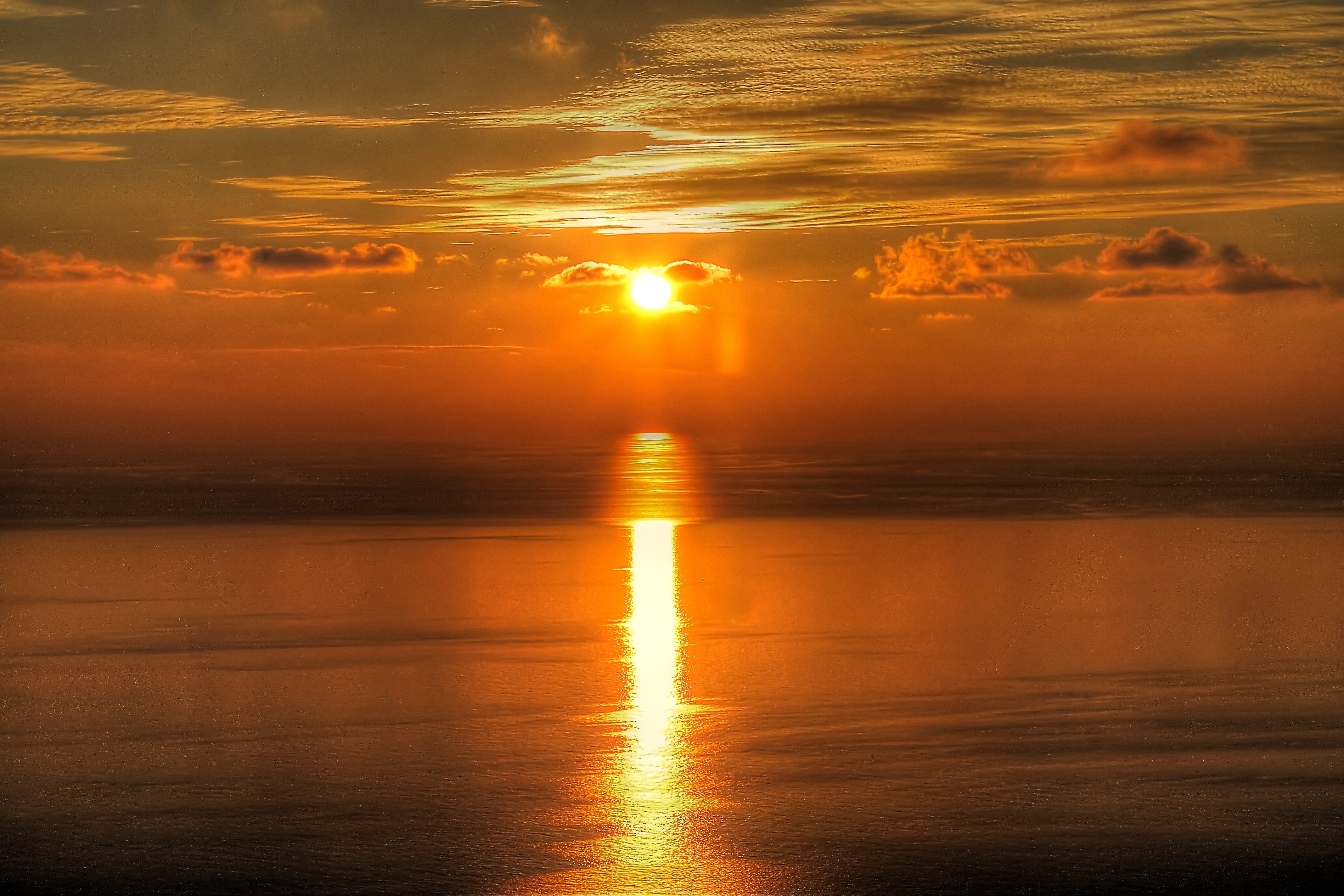 the_sun_in_the_evening___hdr_by_yoctox-d5s42x2 - A Stroke of Genius ...