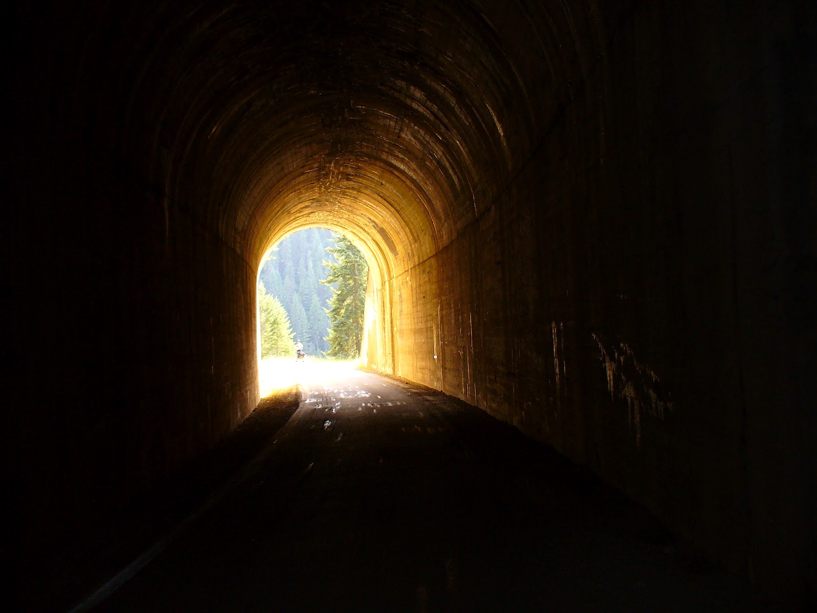 22 Bible Passages of Hope: There is Light at The End of The Tunnel ...