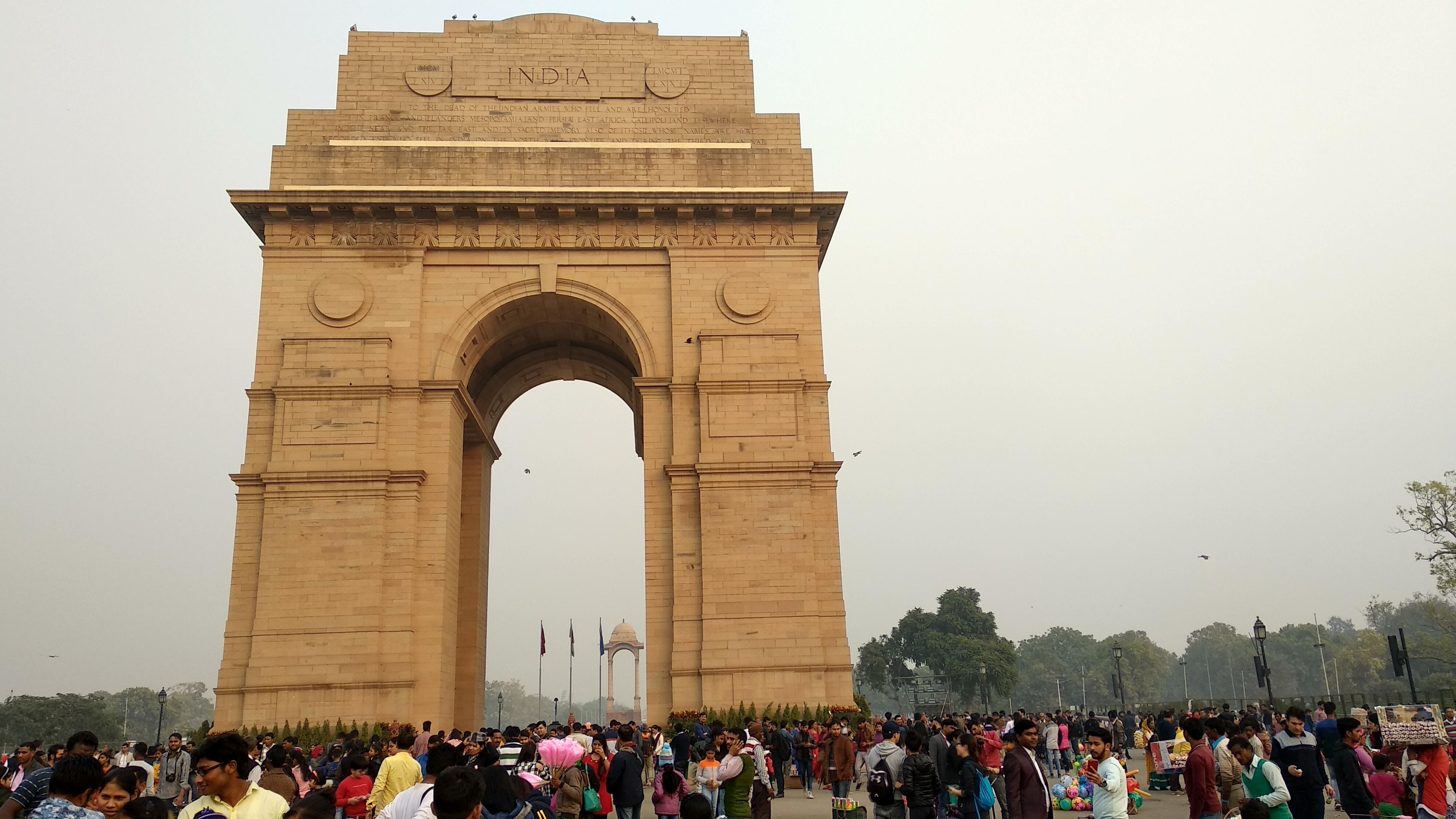 India Gate Monument in New Delhi - Video Reviews, Photos, History ...