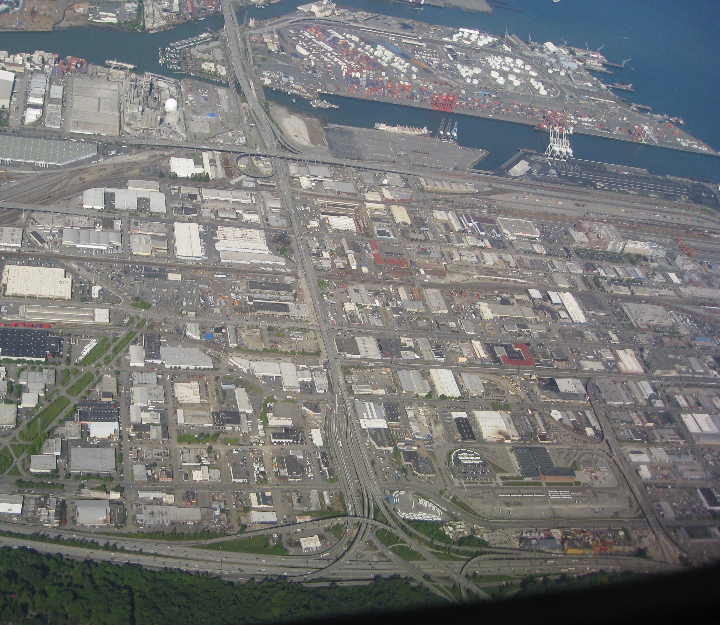 File:Industrial District - Seattle.jpg - Wikimedia Commons