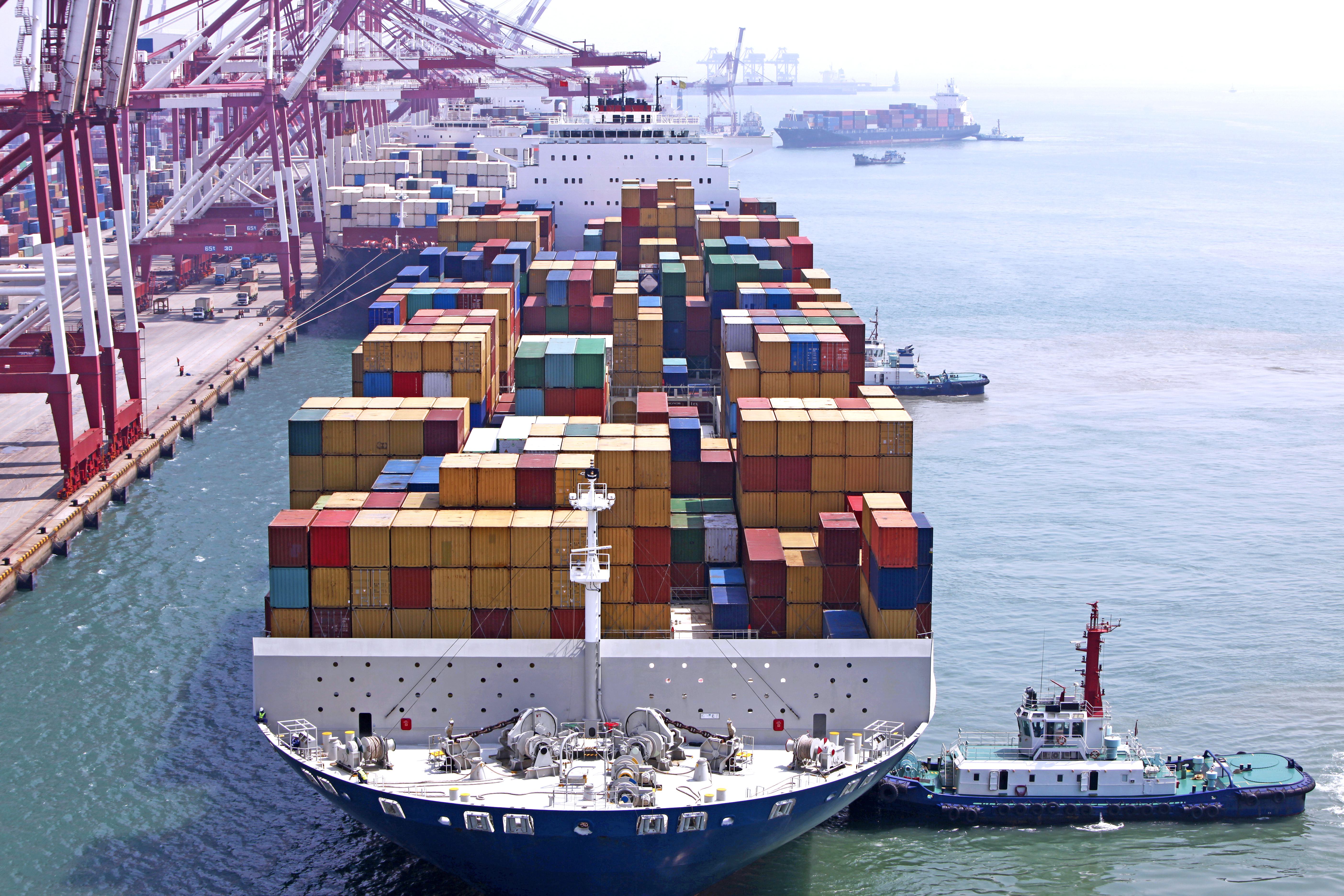 Container harbour Industrial Ship | Global Trade Review (GTR)