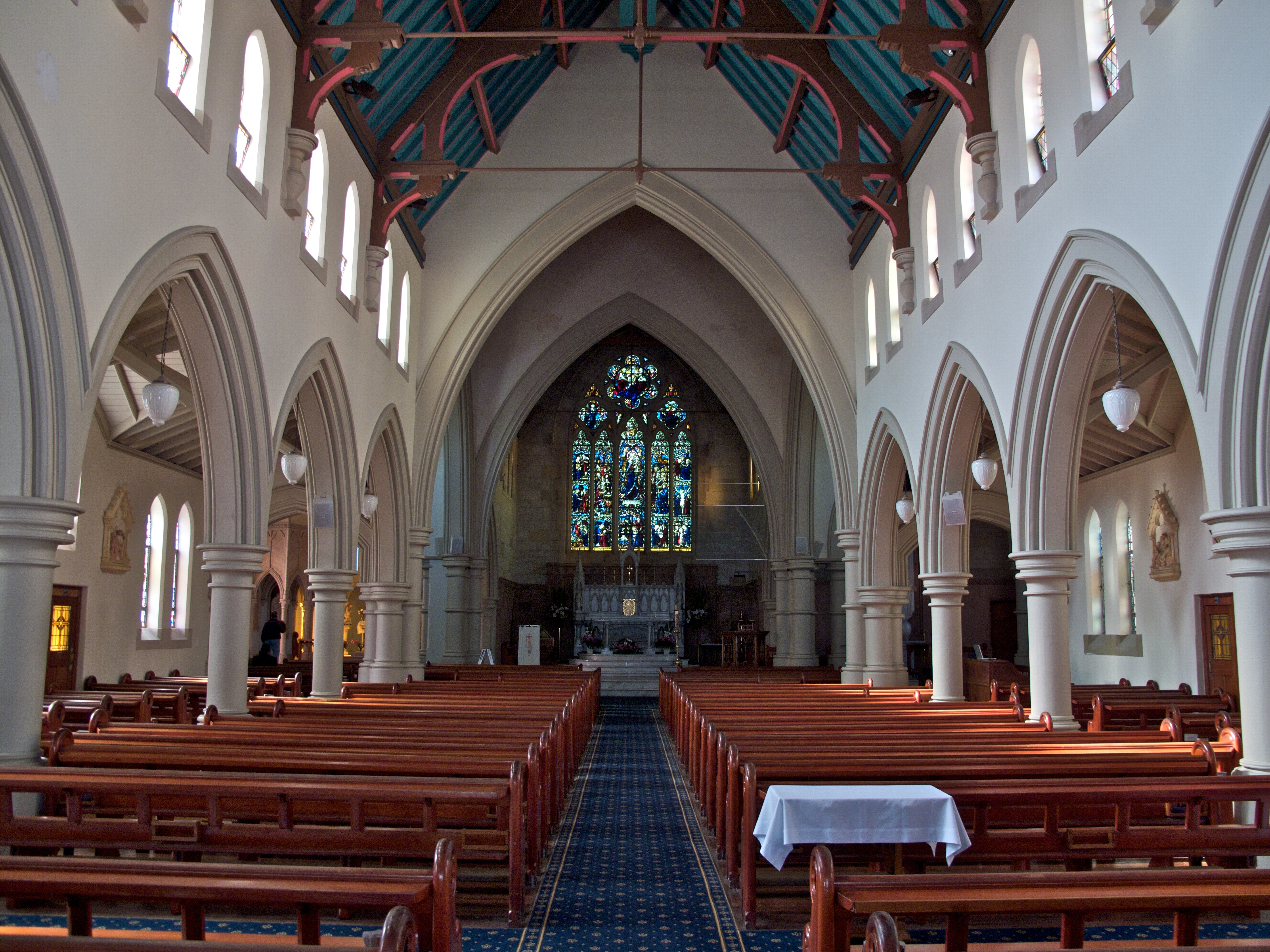 File:Our Lady of the Sacred Heart Church, Randwick - Inside 1.jpg ...