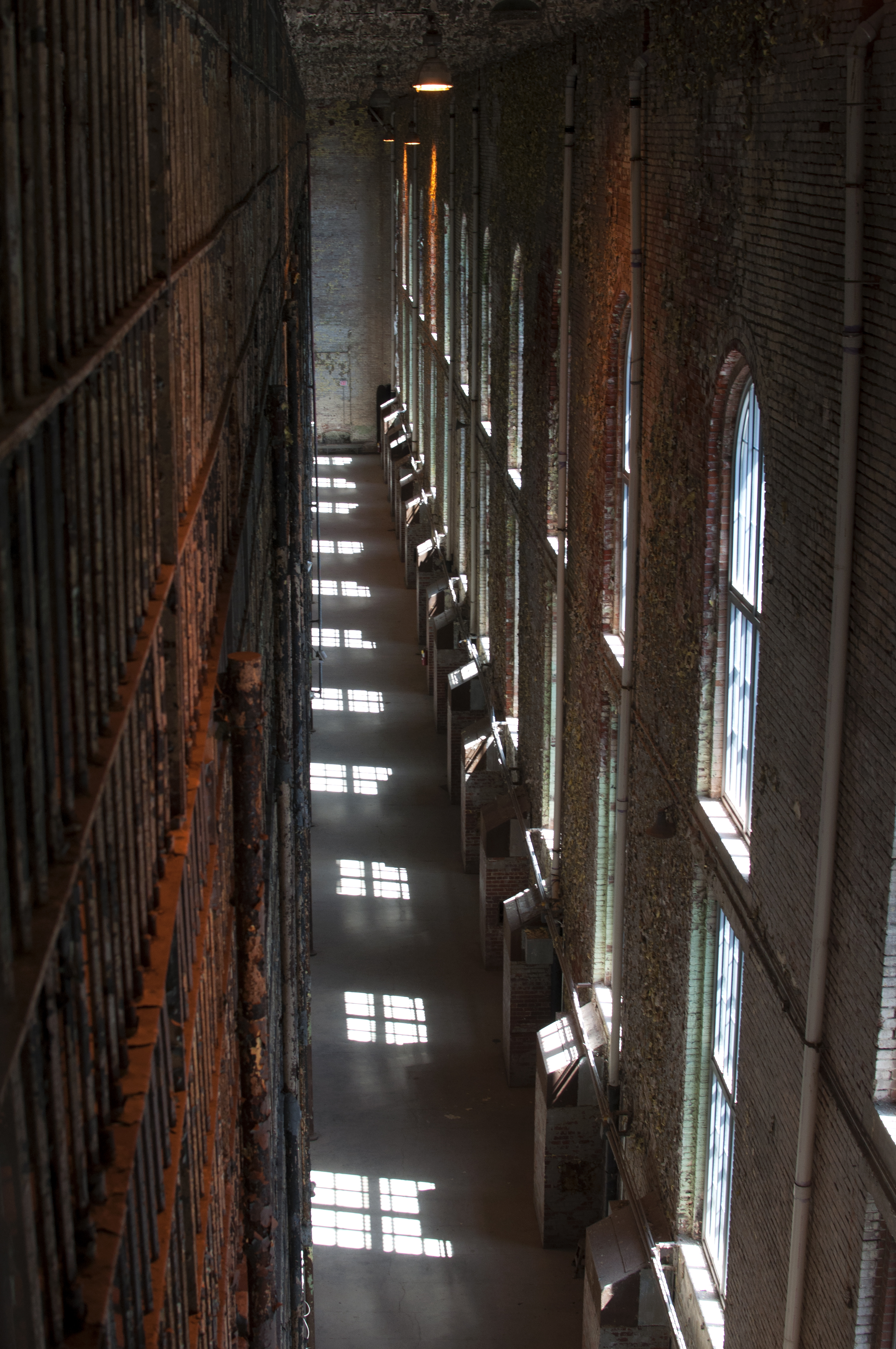 File:Inside The Prison.jpg - Wikimedia Commons