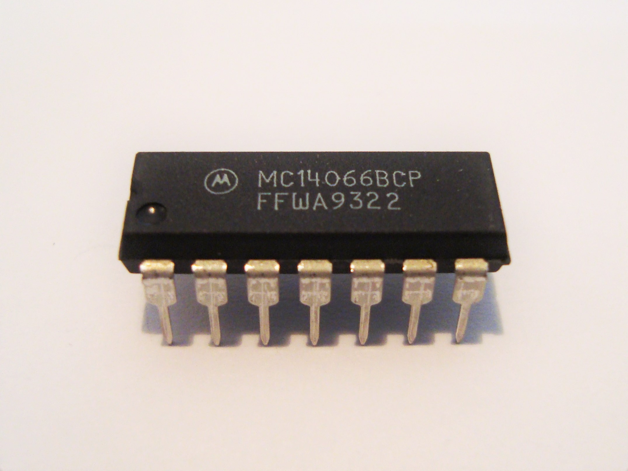MC14066BCP Integrated Circuit | Time Travel Audio, Vintage Audio ...
