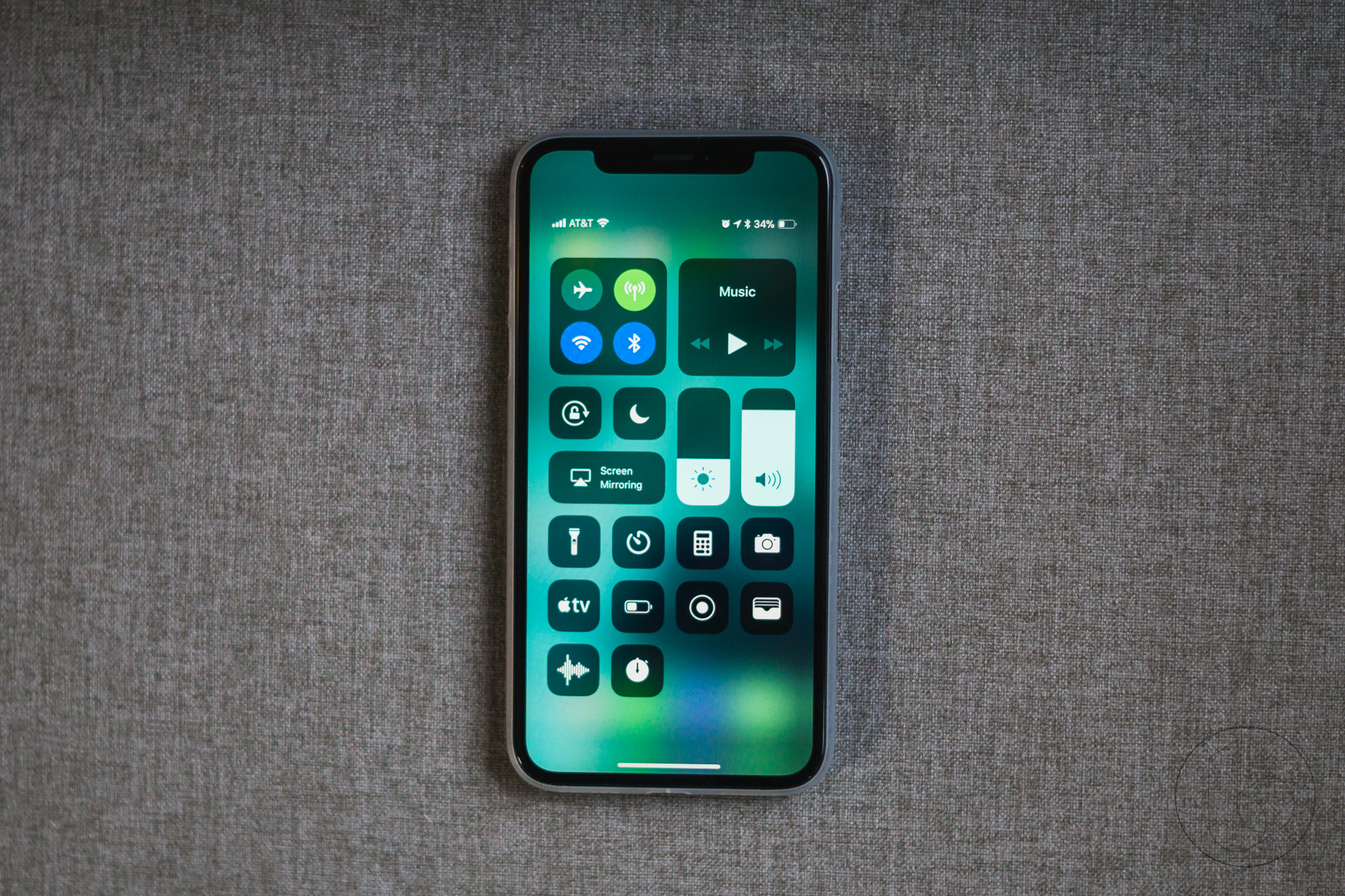 iOS 11.3 now available—Here's why you need to download it