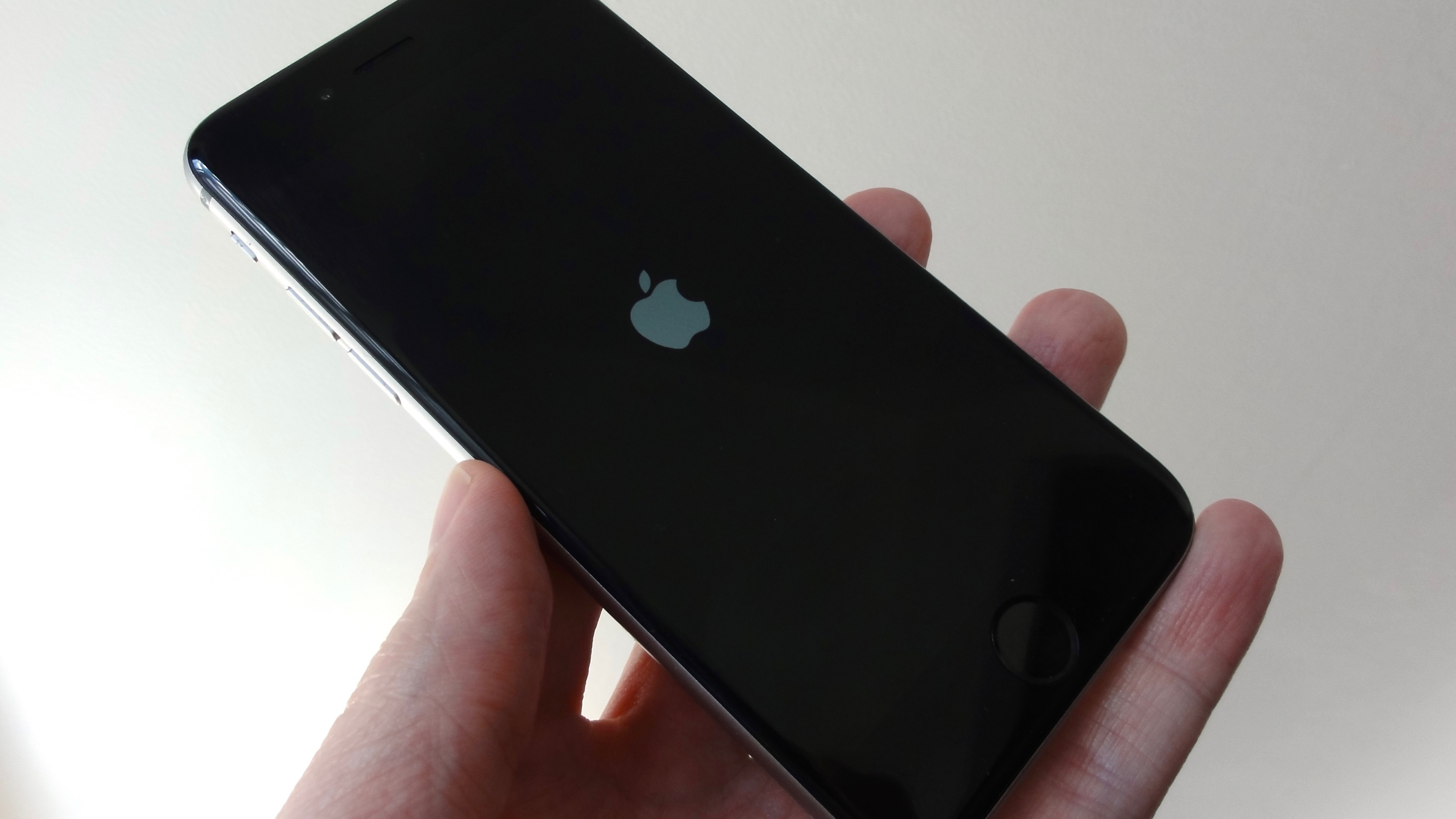 10 basic iOS tricks every iPhone owner should know | PCWorld