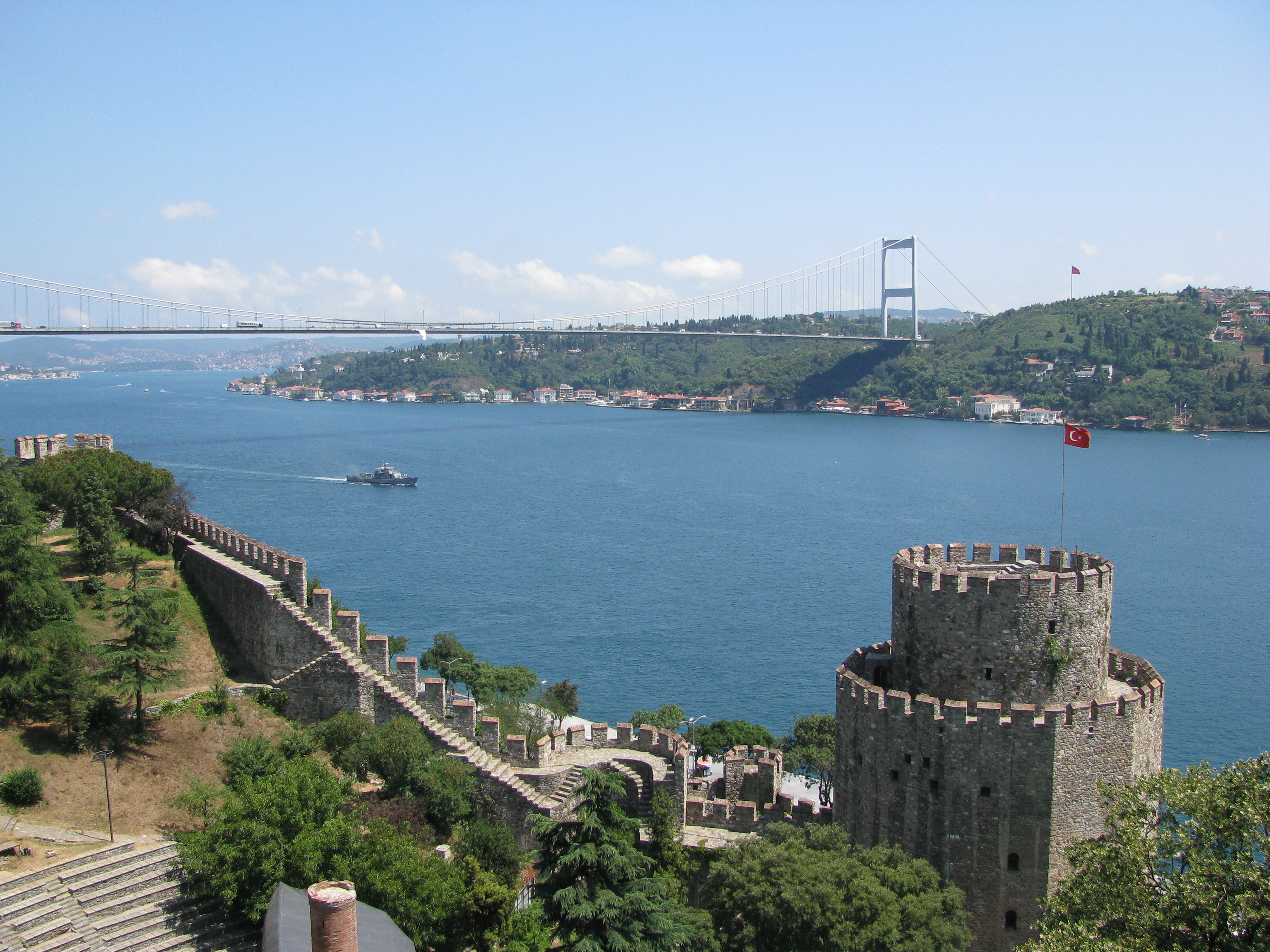 Istanbul-bosphorus and fortress -rumeli photo