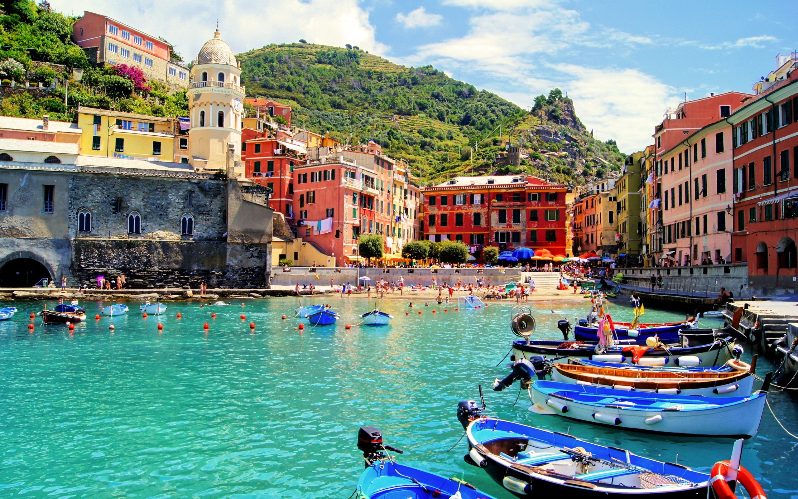 Vernazza, Liguria (Italy) / 2560 x 1600 / Locality / Photography ...