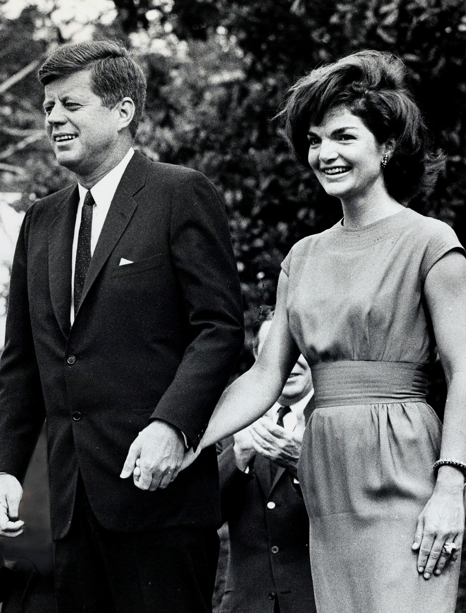 After JFK Assassination, Jackie Kennedy Turned to Pills, Alcohol ...