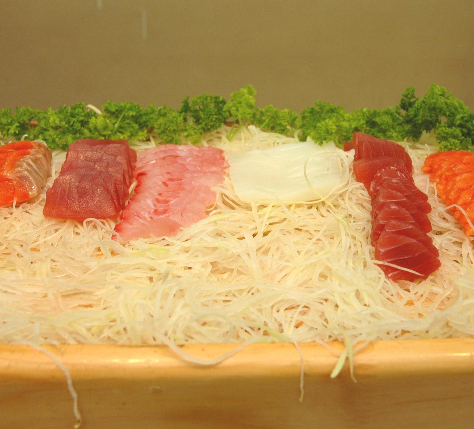 Japanese sashimi restaurant photo