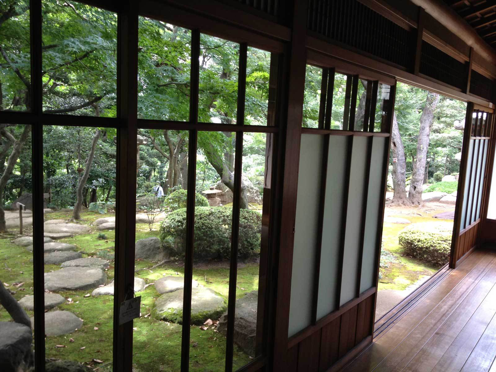 Amazing Contemporary Wooden Style Japanese Sliding Door Design Ideas ...