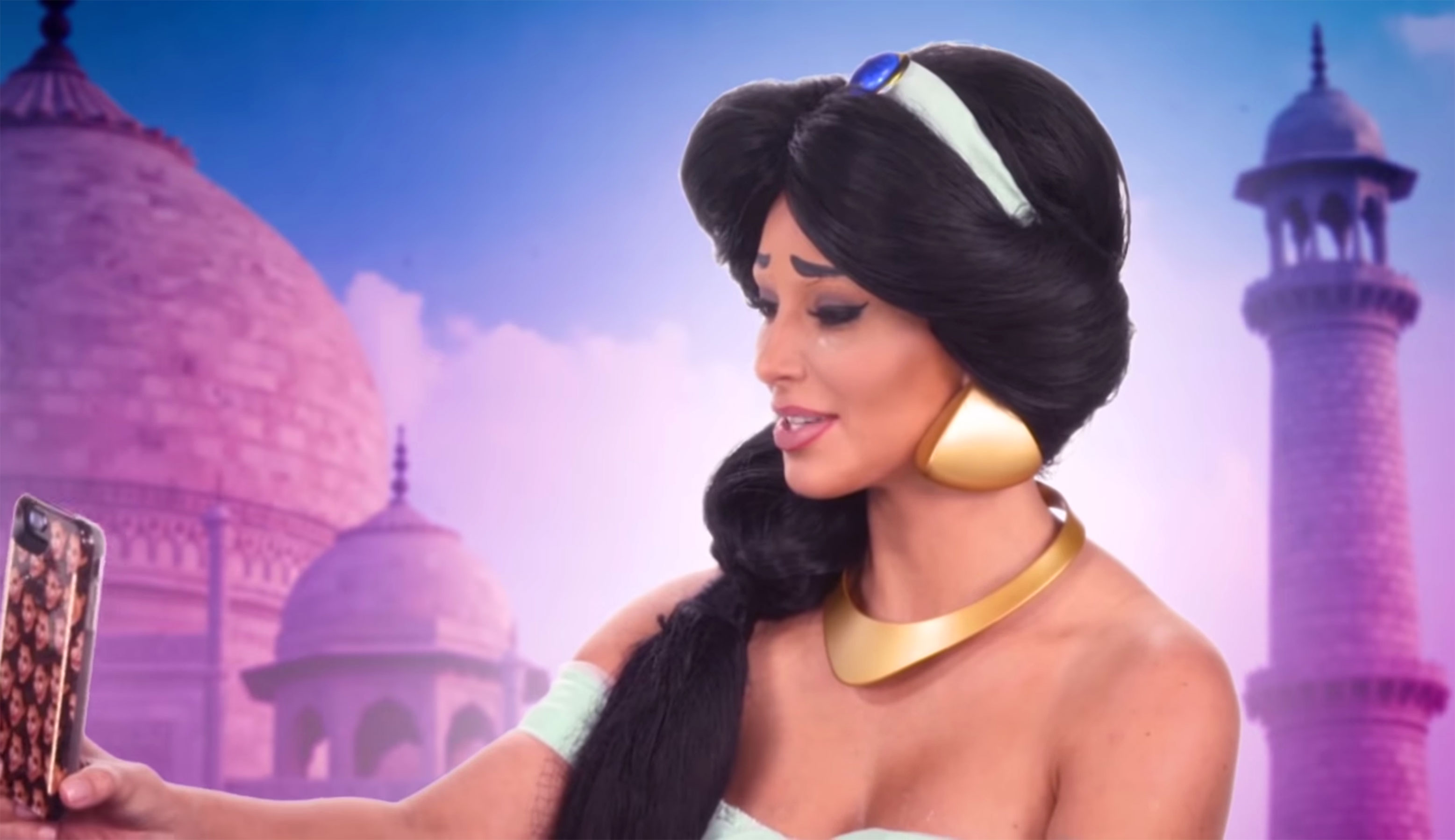 Kim Kardashian West Transforms into Princess Jasmine | PEOPLE.com