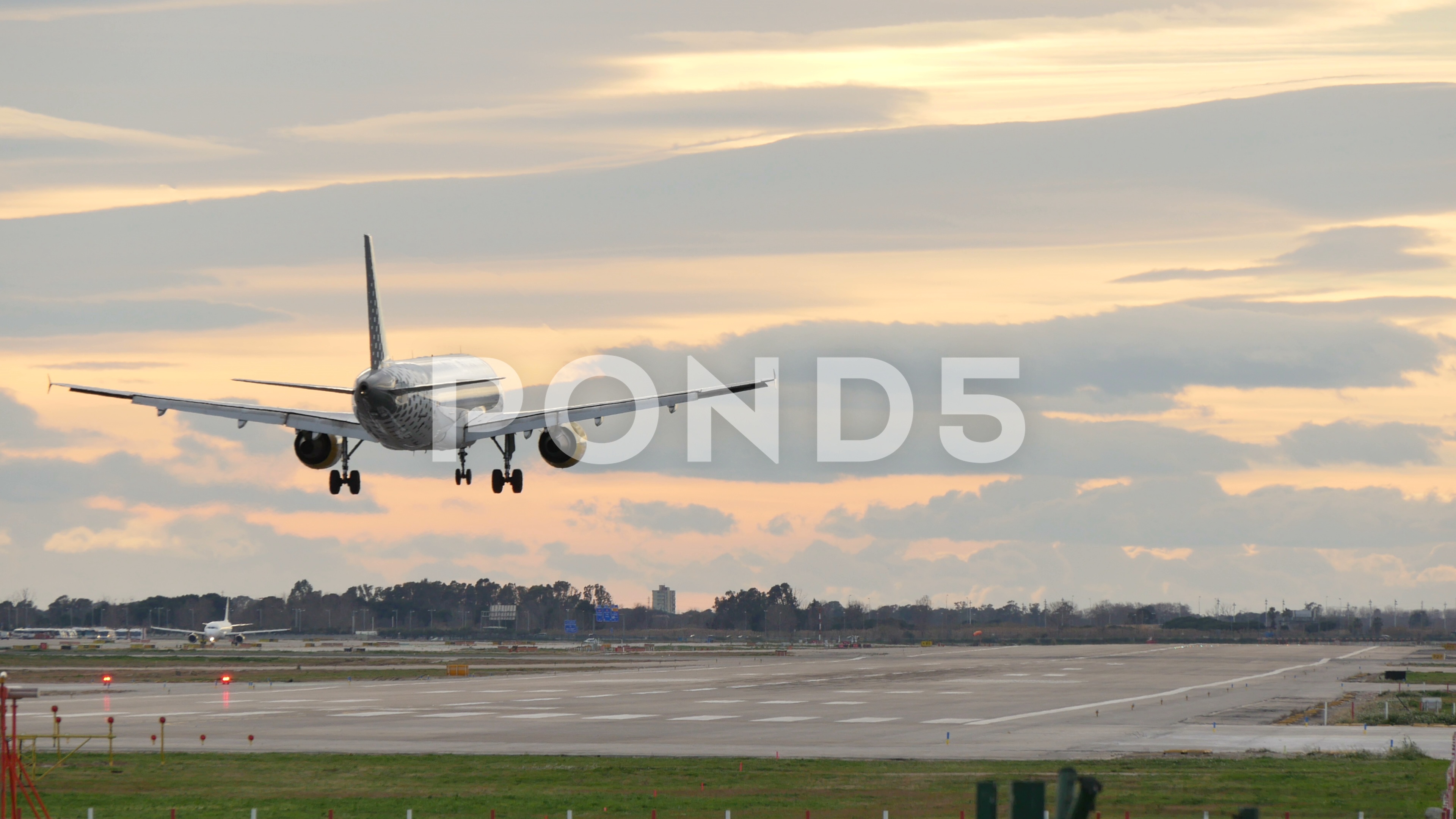 Commercial Aircraft Landing at Barcelona Airport ~ Hi Res #72303466