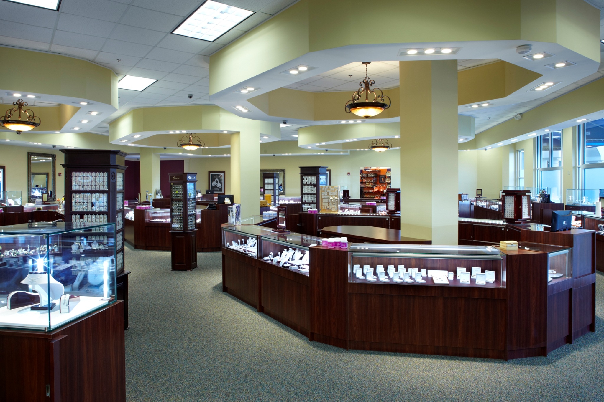 Best Jewelry Store Design. Jewellery Shop Design Photo | NYTexas