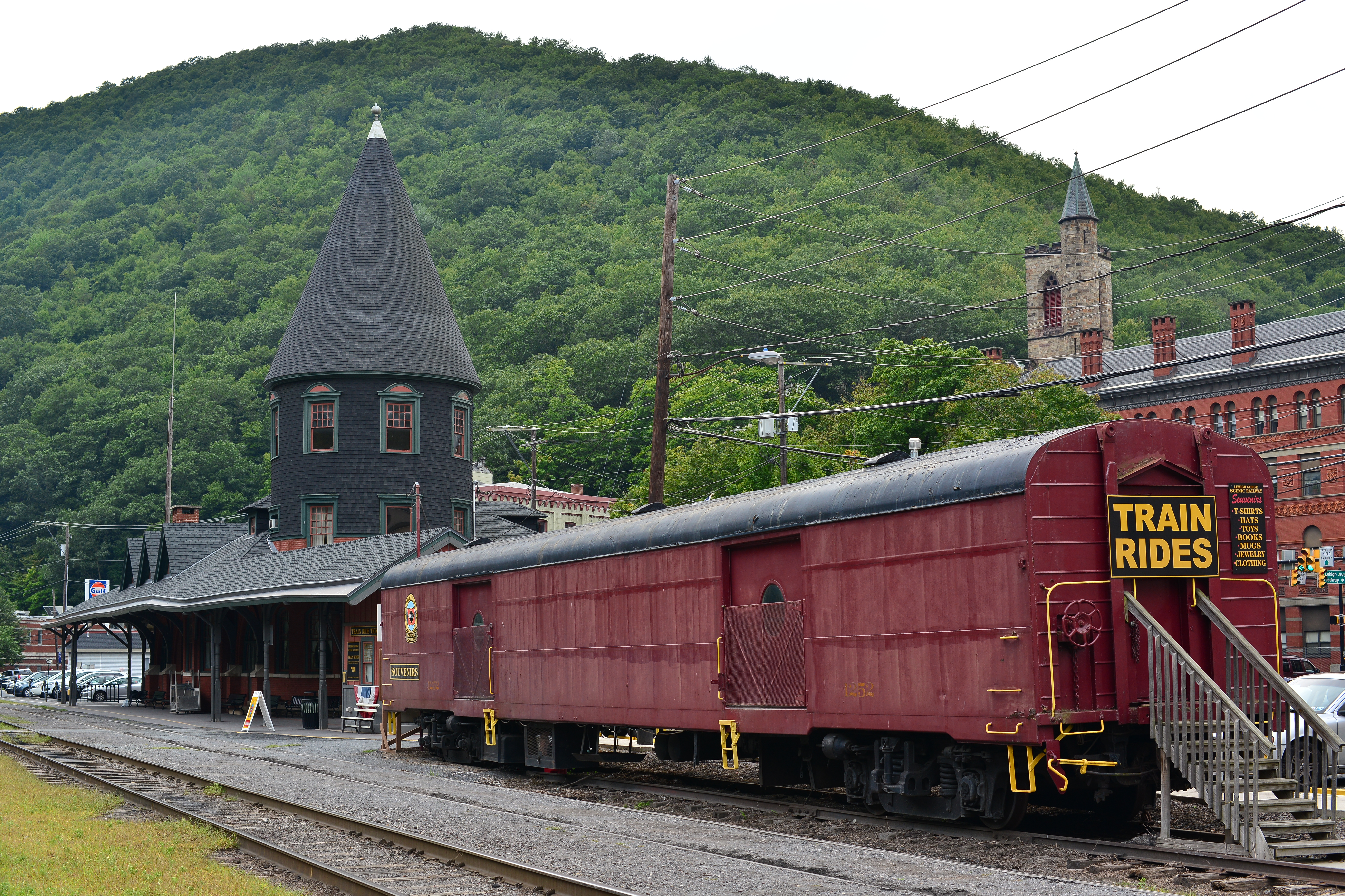 File:Train Station Jim Thorpe.JPG - Wikimedia Commons