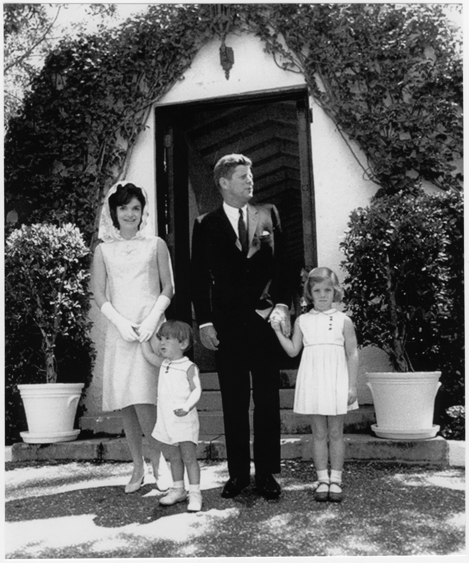 President John F. Kennedy and family] - The Portal to Texas History