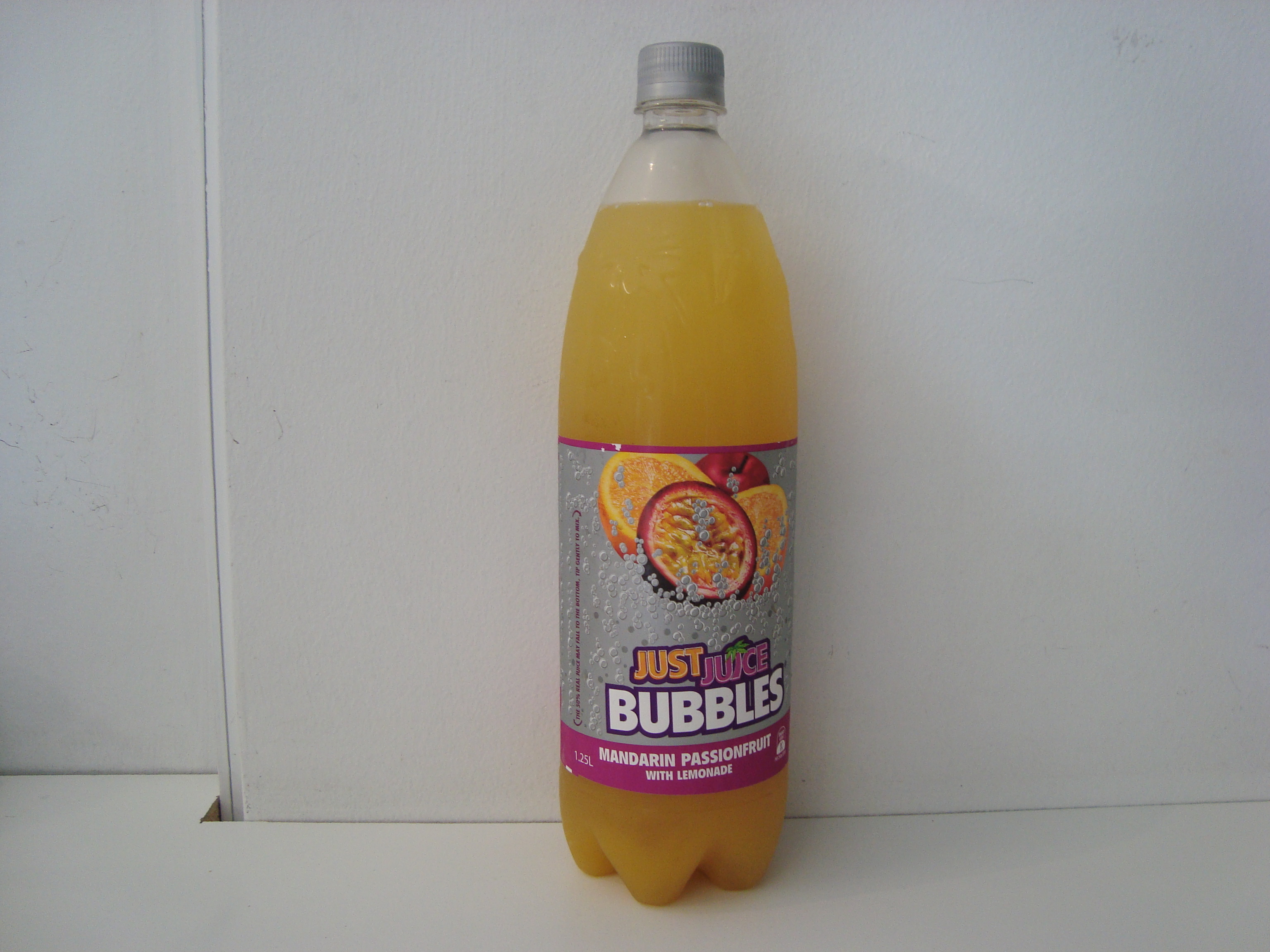 Just Juice Bubbles Mandarin Passionfruit with Lemonade 1.25L not ...