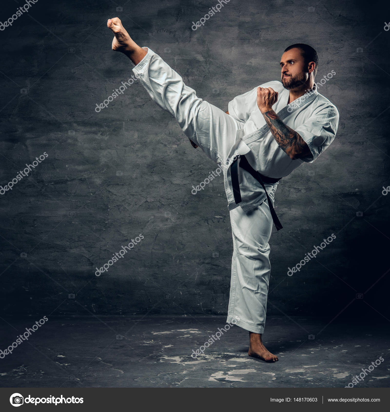 Bearded karate fighter in action — Stock Photo © fxquadro #148170603