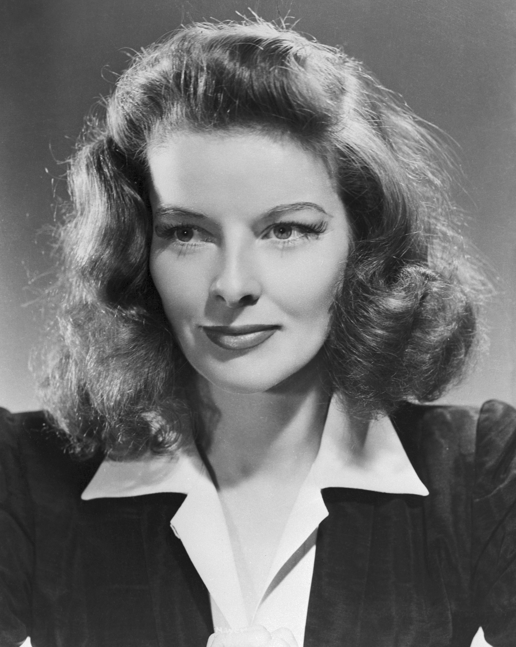 File:Katharine Hepburn promo pic.jpg - Wikimedia Commons