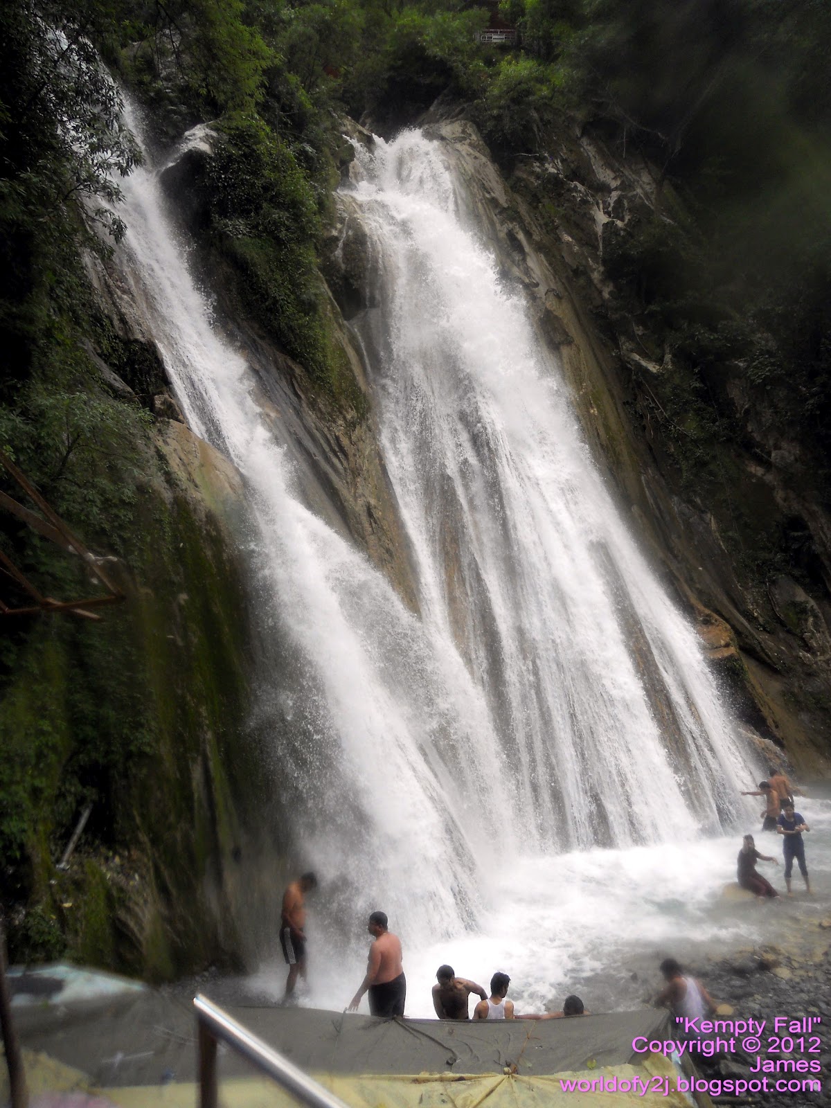 The Photography Blog: Kempty Fall, Mussoorie