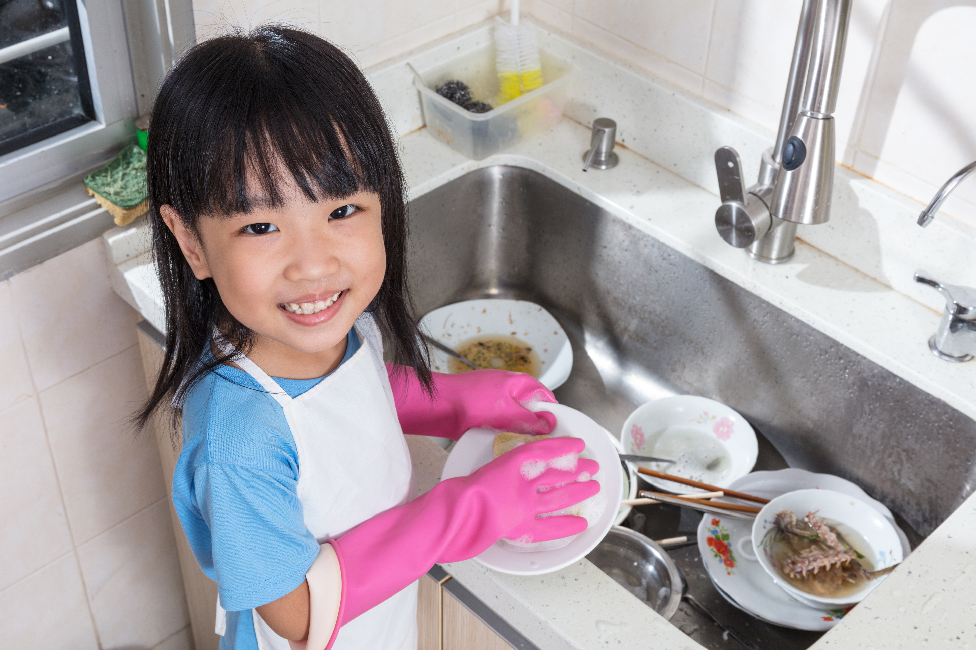 Kids and Chores: How to Get Them to Pitch In?