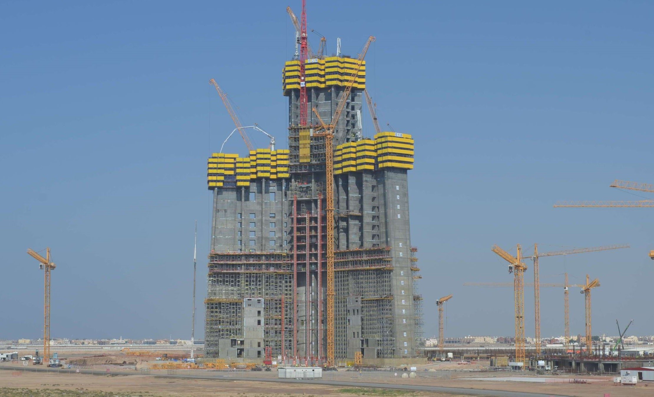 Kingdom Tower/Jeddah Tower - World's Tallest Building - 1Km+ Tower ...