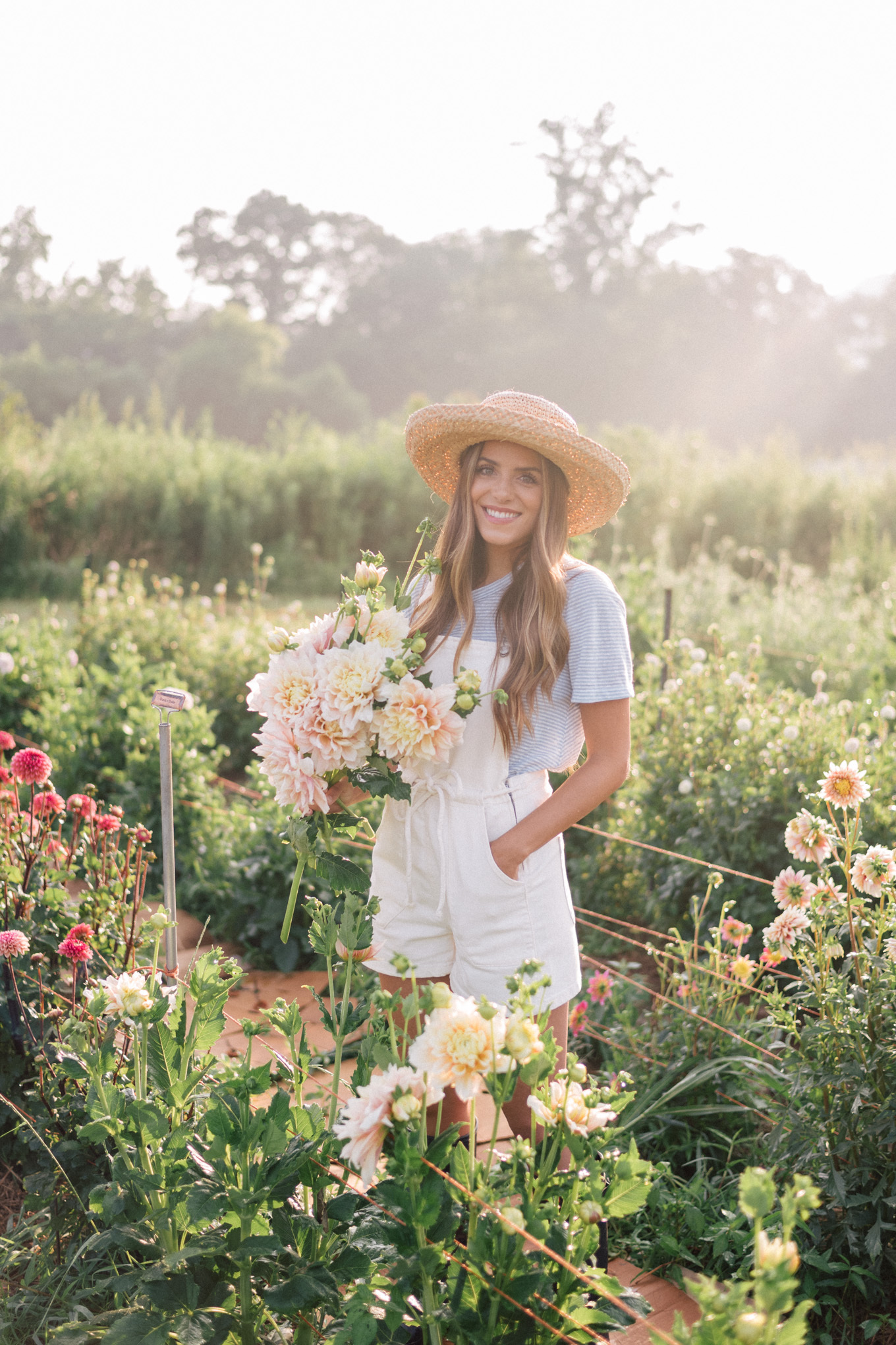 This Flower Farm Will Make You Want To Become A Flower Farmer - Gal ...