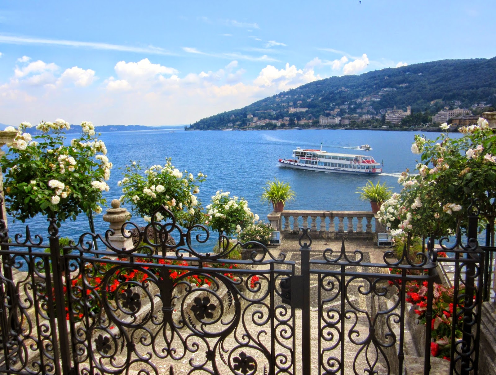 Destination: Fiction: Italian Lakes: Lago Maggiore
