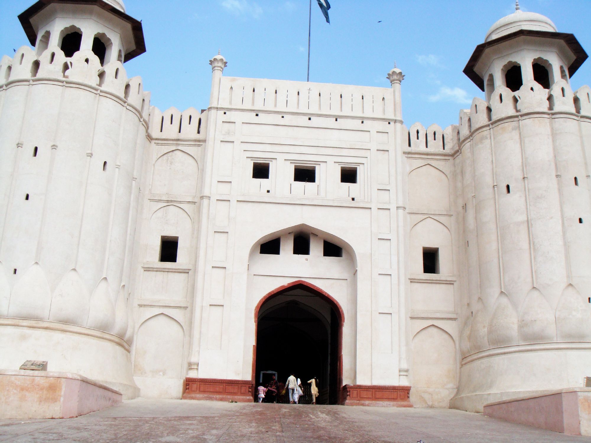 Lahore shahi fort photo