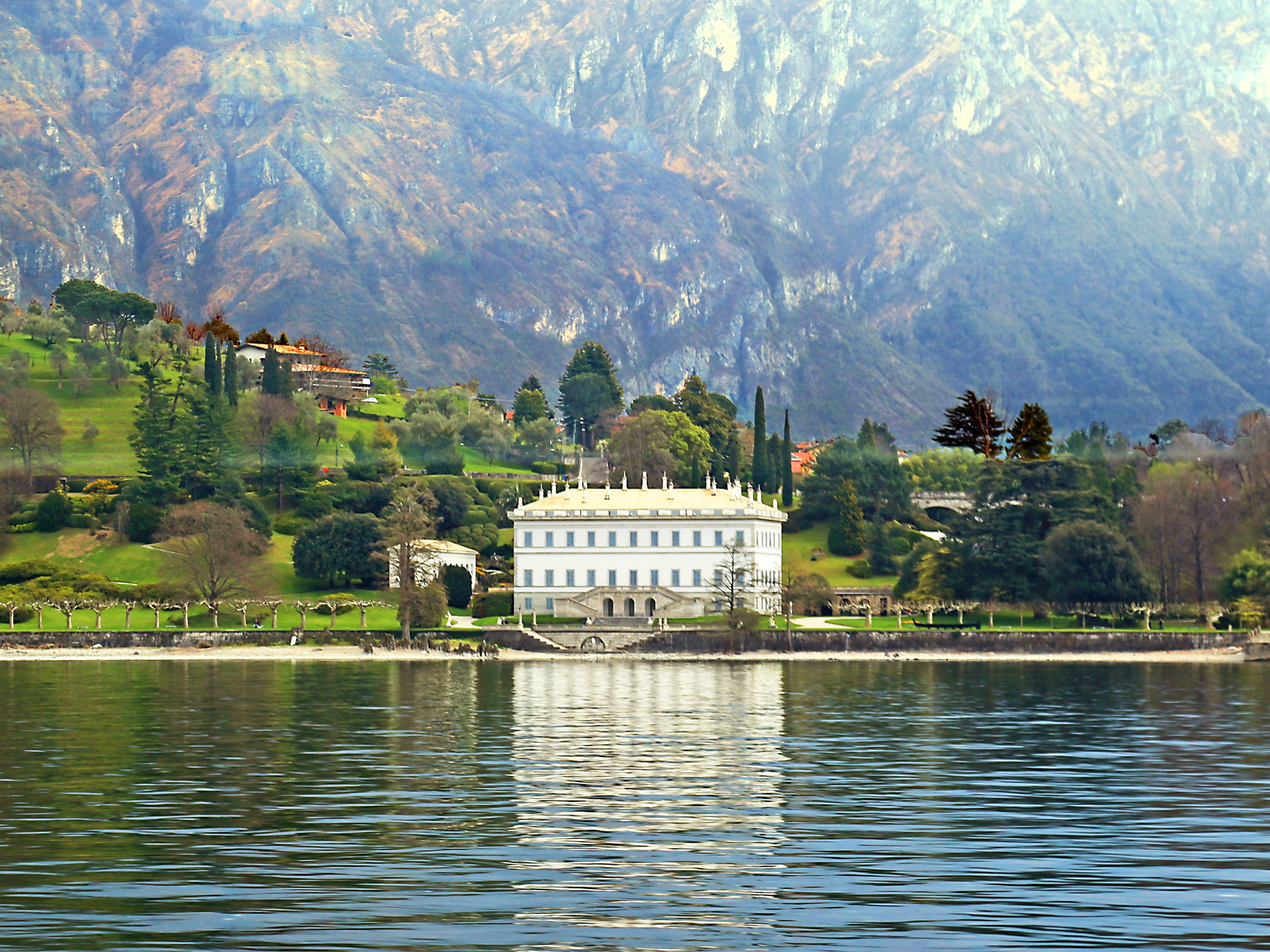 14 Beautiful Photos of Lake Como - Condé Nast Traveler