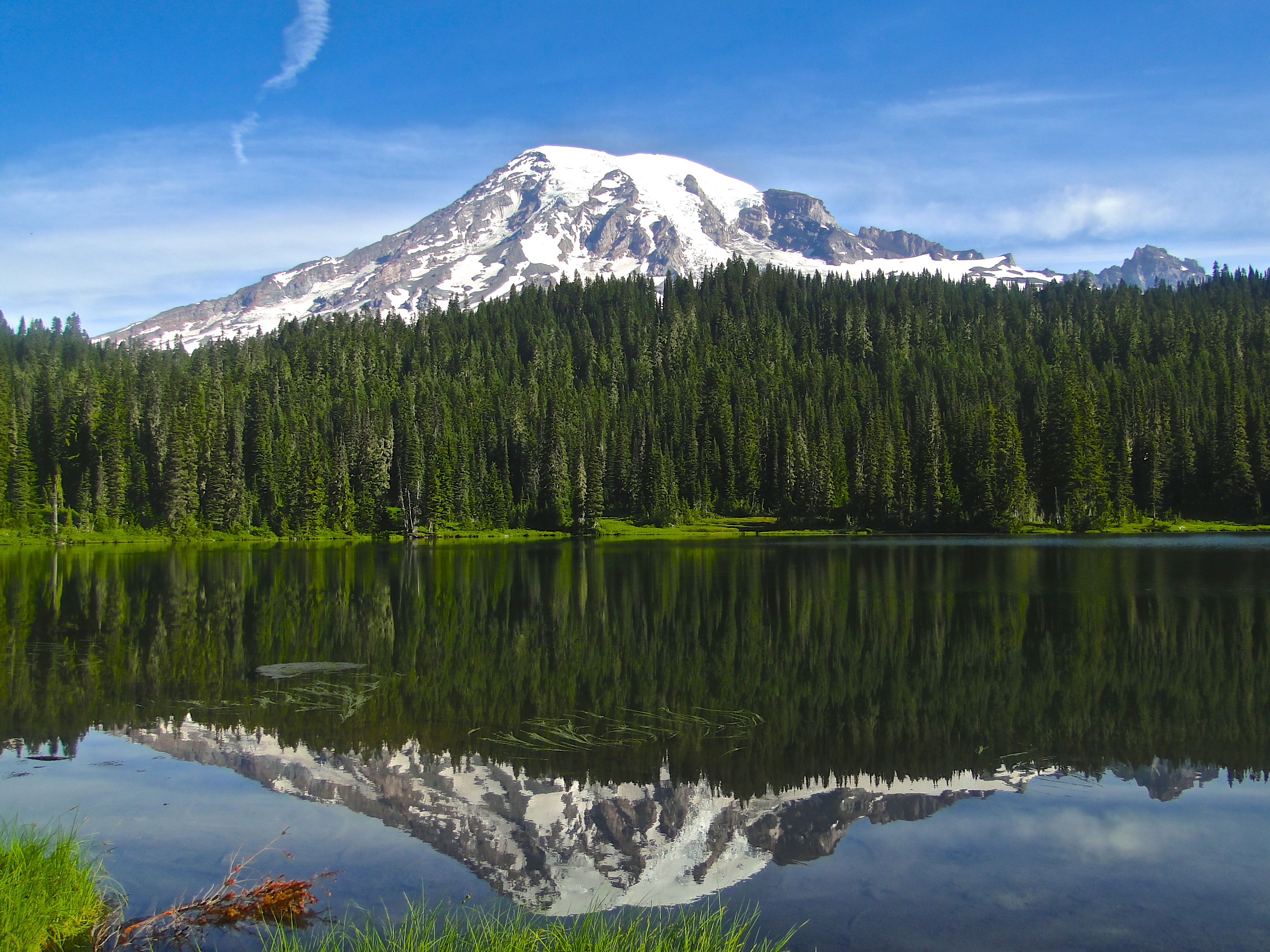 Reflection Lakes | Mt. Rainier Visitor Association