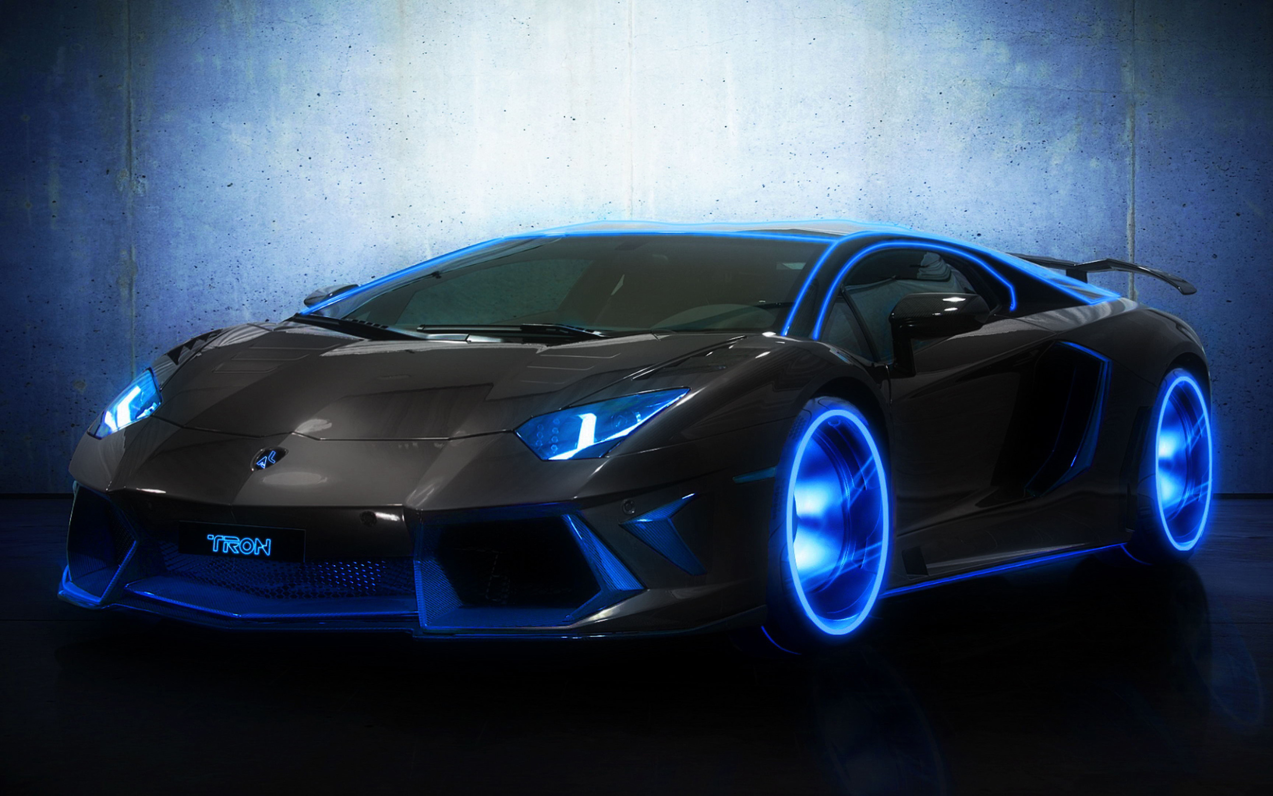 Lamborghini Cars : Lamborghini Aventador Black Color Blue Color ...
