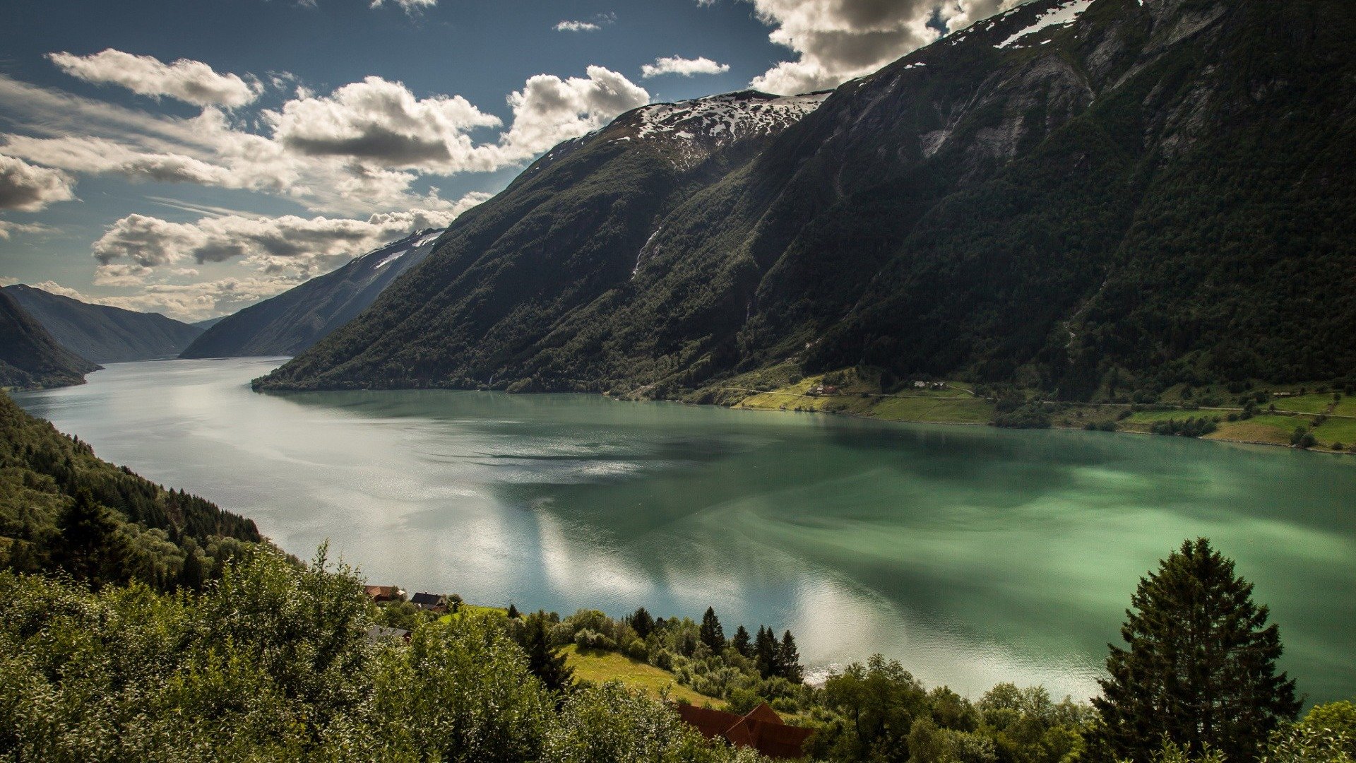 Norway Landscape - WallDevil