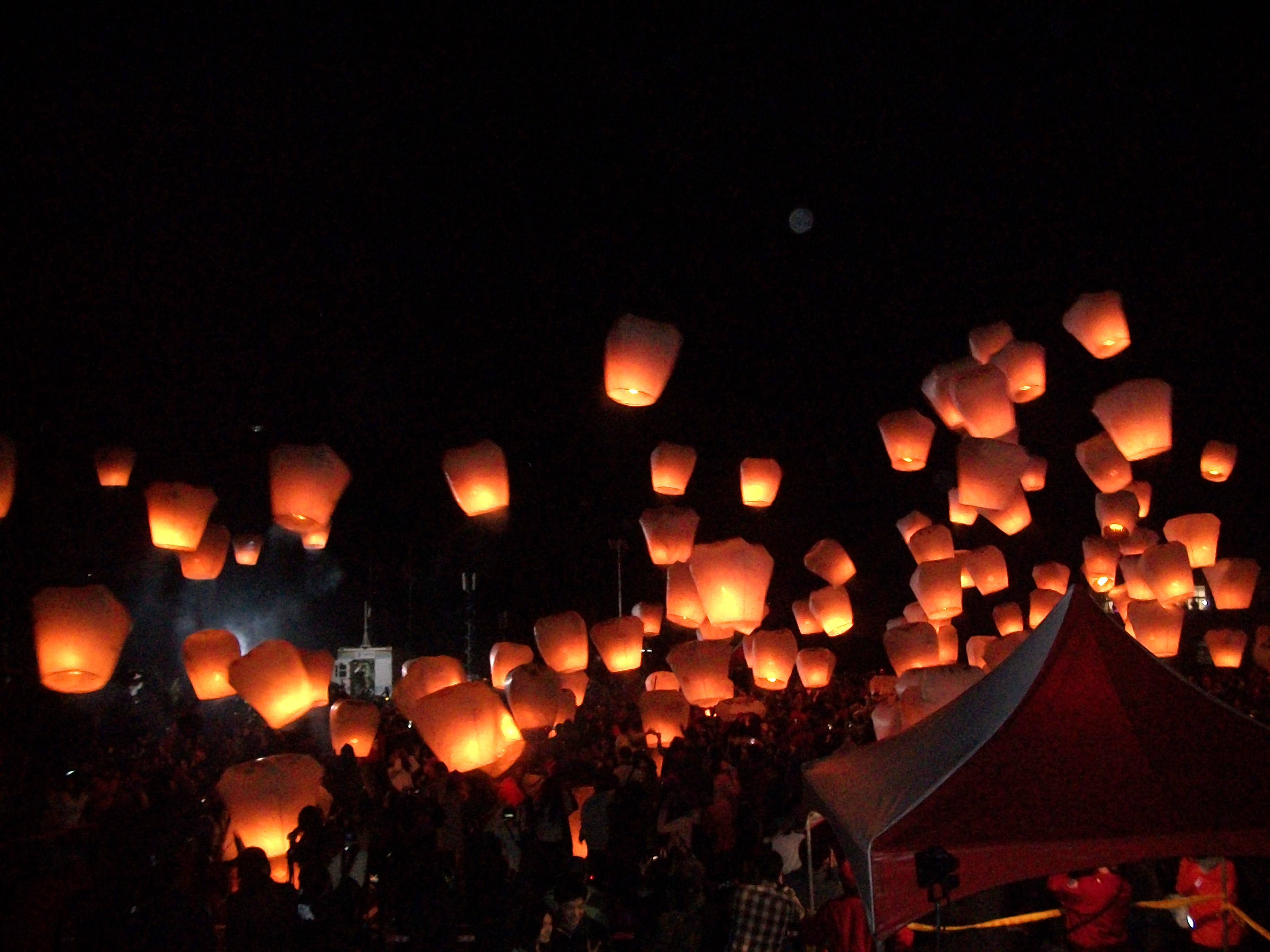 Lighting up the night sky: Pingxi Lantern Festival | Strangers~in Taiwan