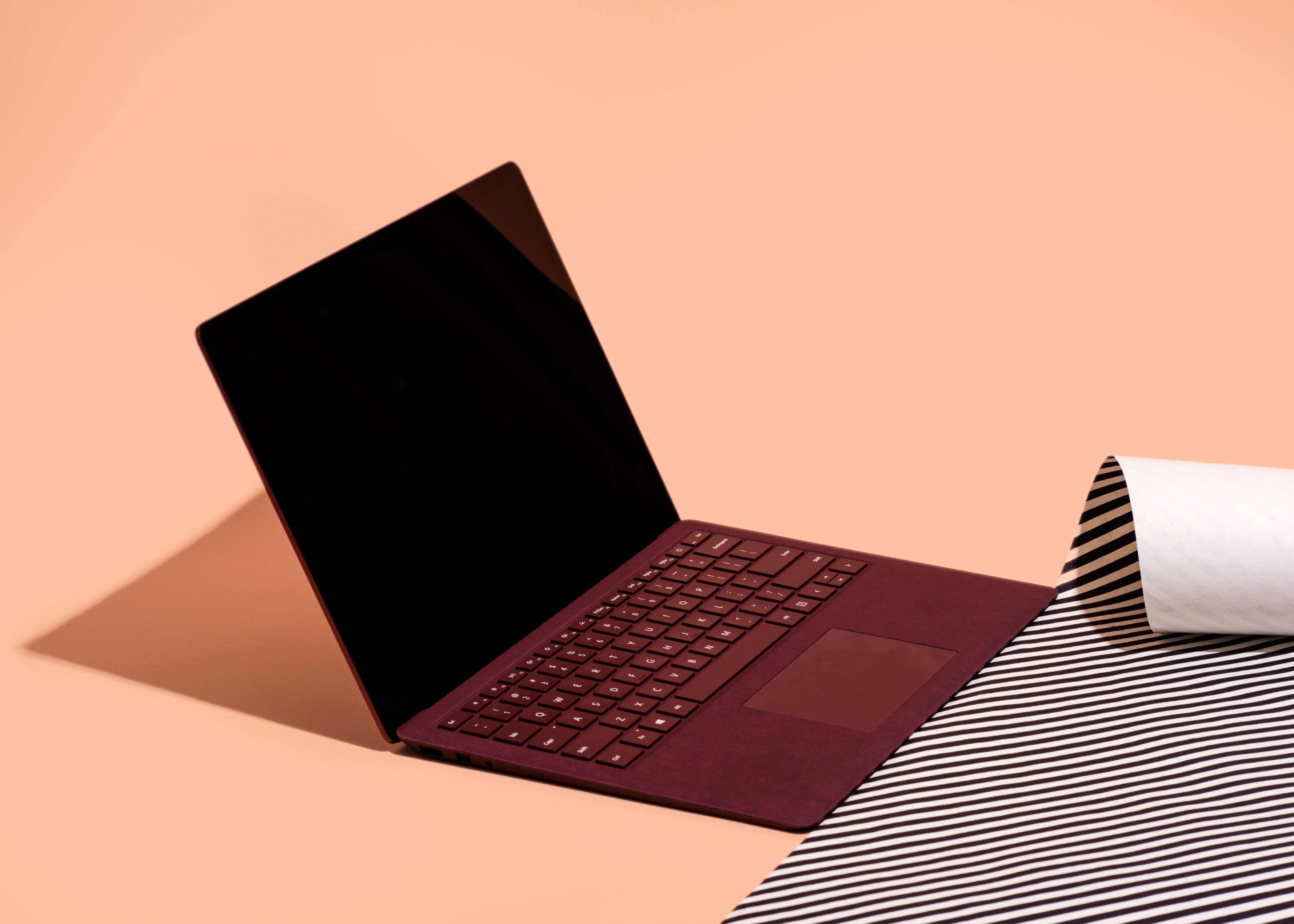 Microsoft Surface Laptop Review | WIRED