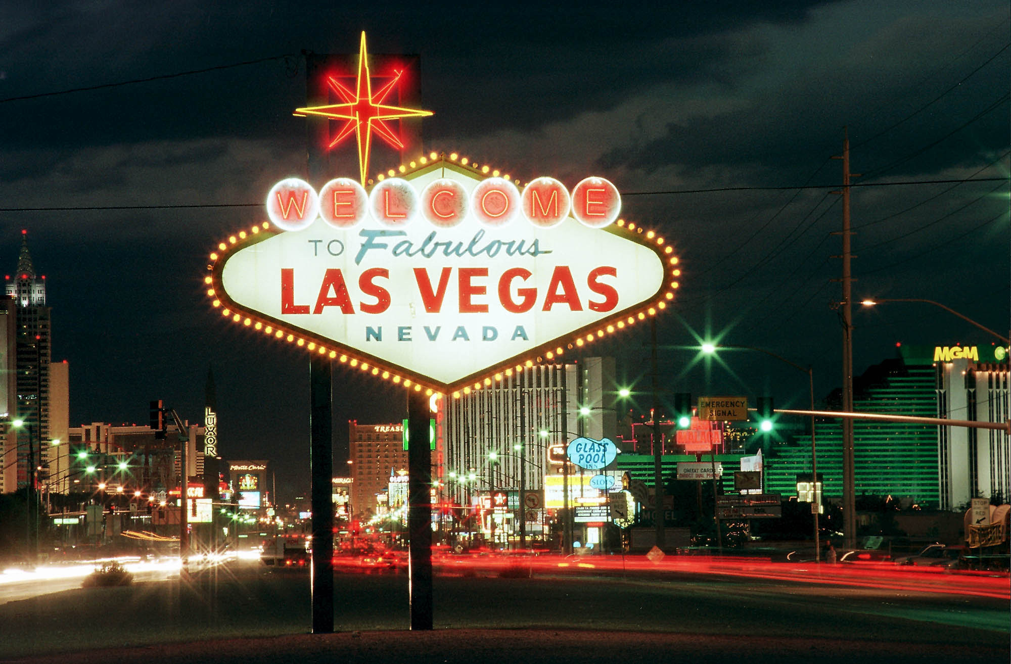Do's and Don'ts for the Welcome to Las Vegas Sign | Las Vegas Blogs