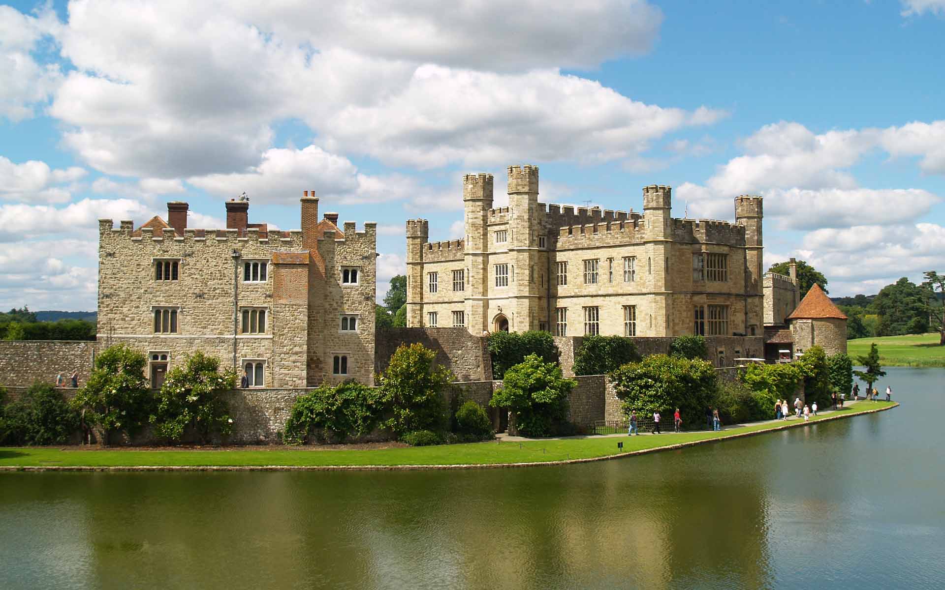 Leeds Castle! - The Young Lives Foundation