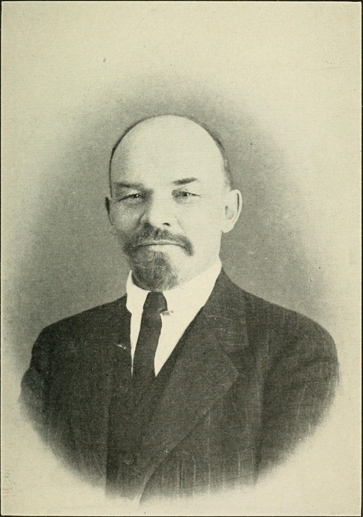 Vladimir Lenin - Simple English Wikipedia, the free encyclopedia
