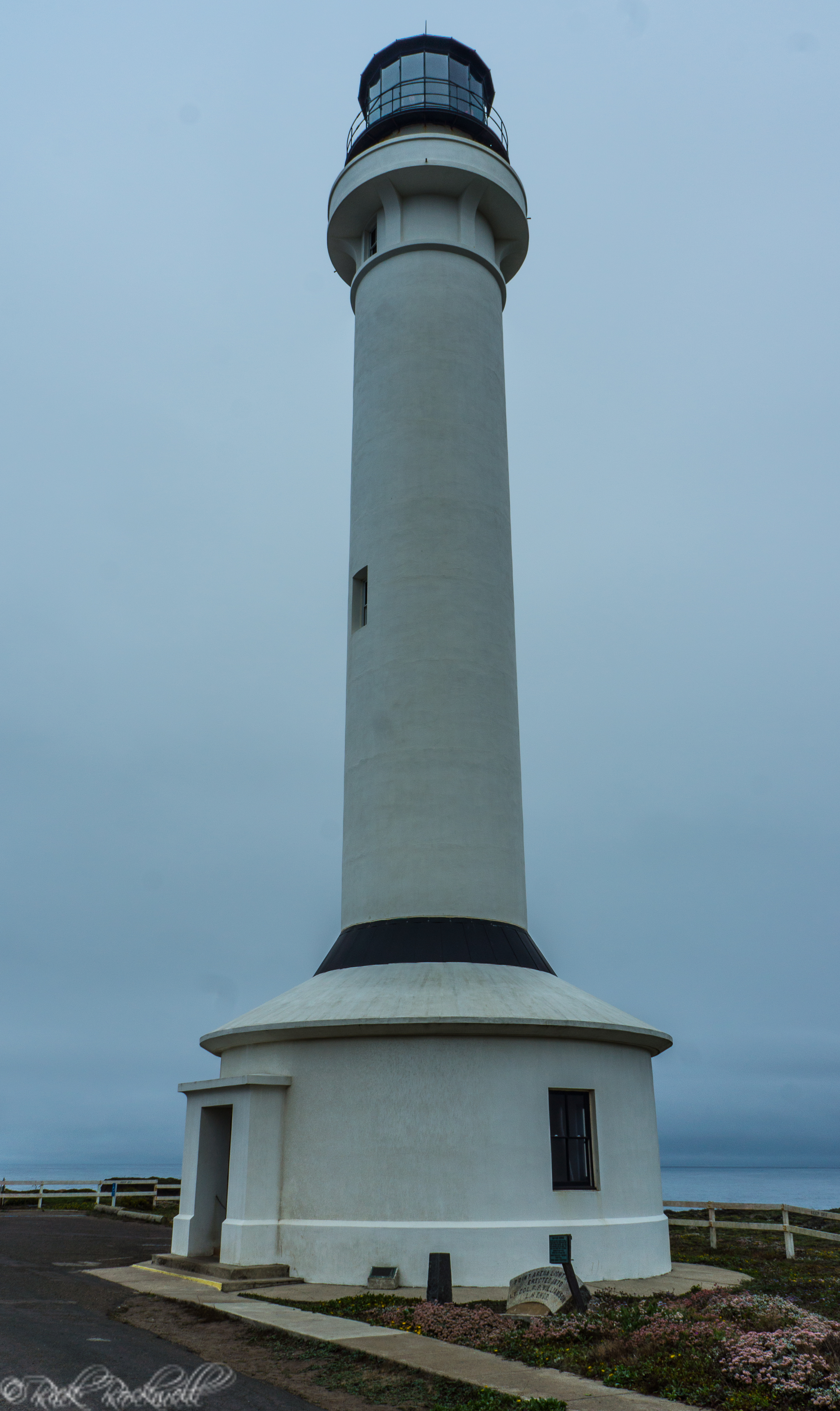 Point Arena Lighthouse: the tallest lighthouse on the Pacific Coast ...