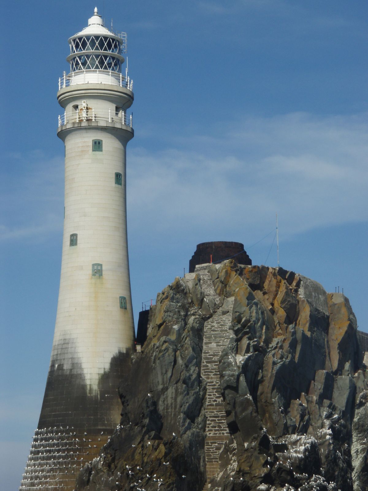 File:Fastnet Rock Lighthouse.jpg - Wikimedia Commons