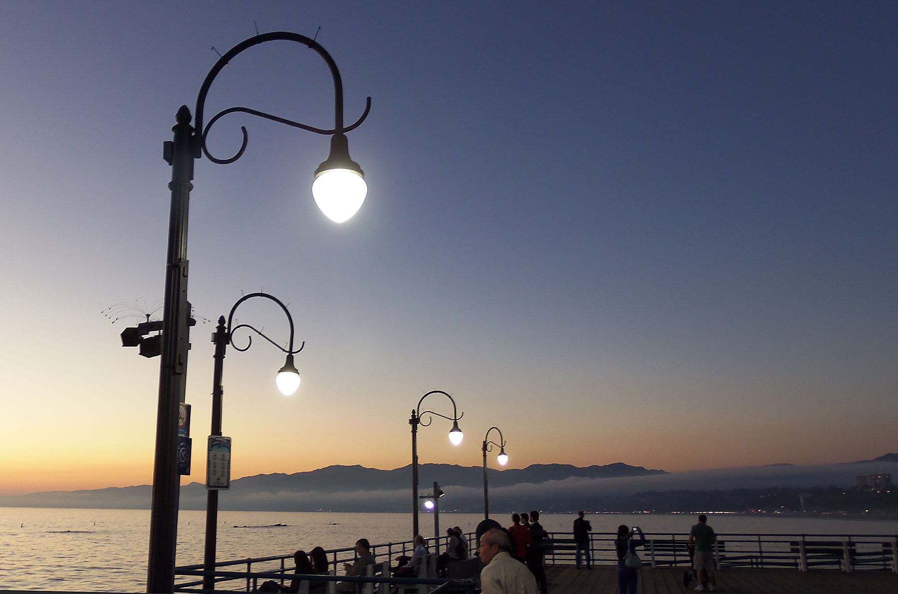 LED Lighting Reduces Energy at the Santa Monica Pier