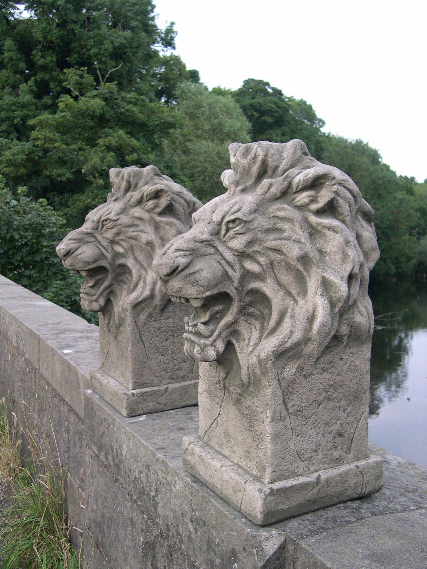 Pair Huge Etosha Lion Gatekeepers Garden Statues - Berkshire ...