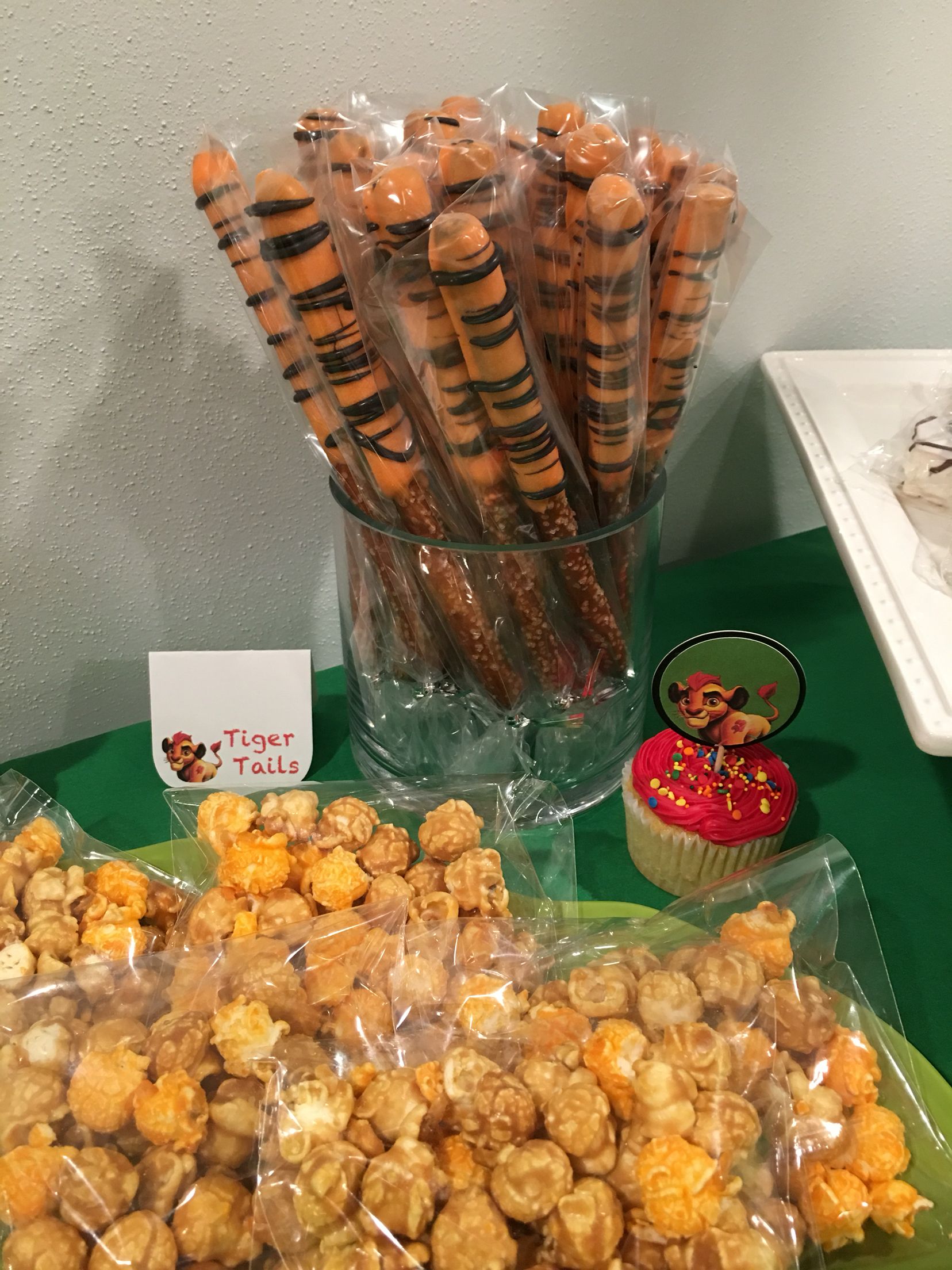 Tiger tails chocolate covered pretzels #lionguard #sweets #desserts ...