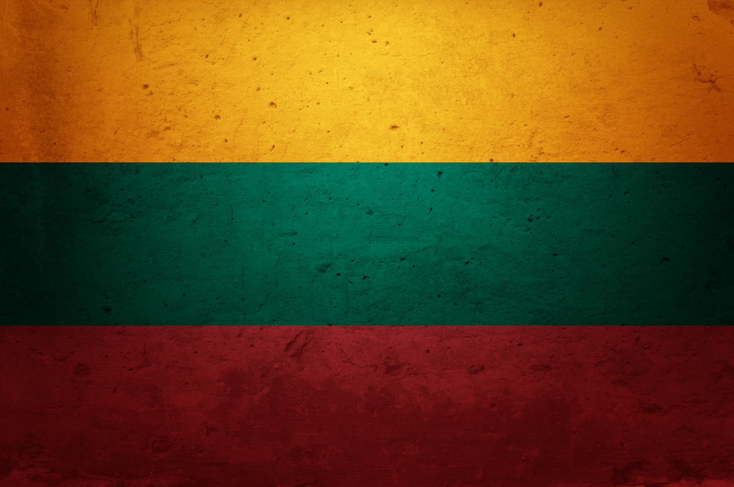 Europe Flags Grunge Lithuania - WallDevil