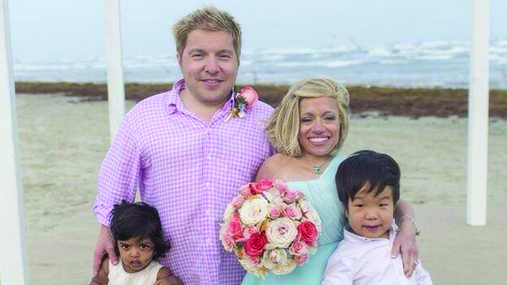 Little Couple' renew their vows, giggle about baby talk in season ...